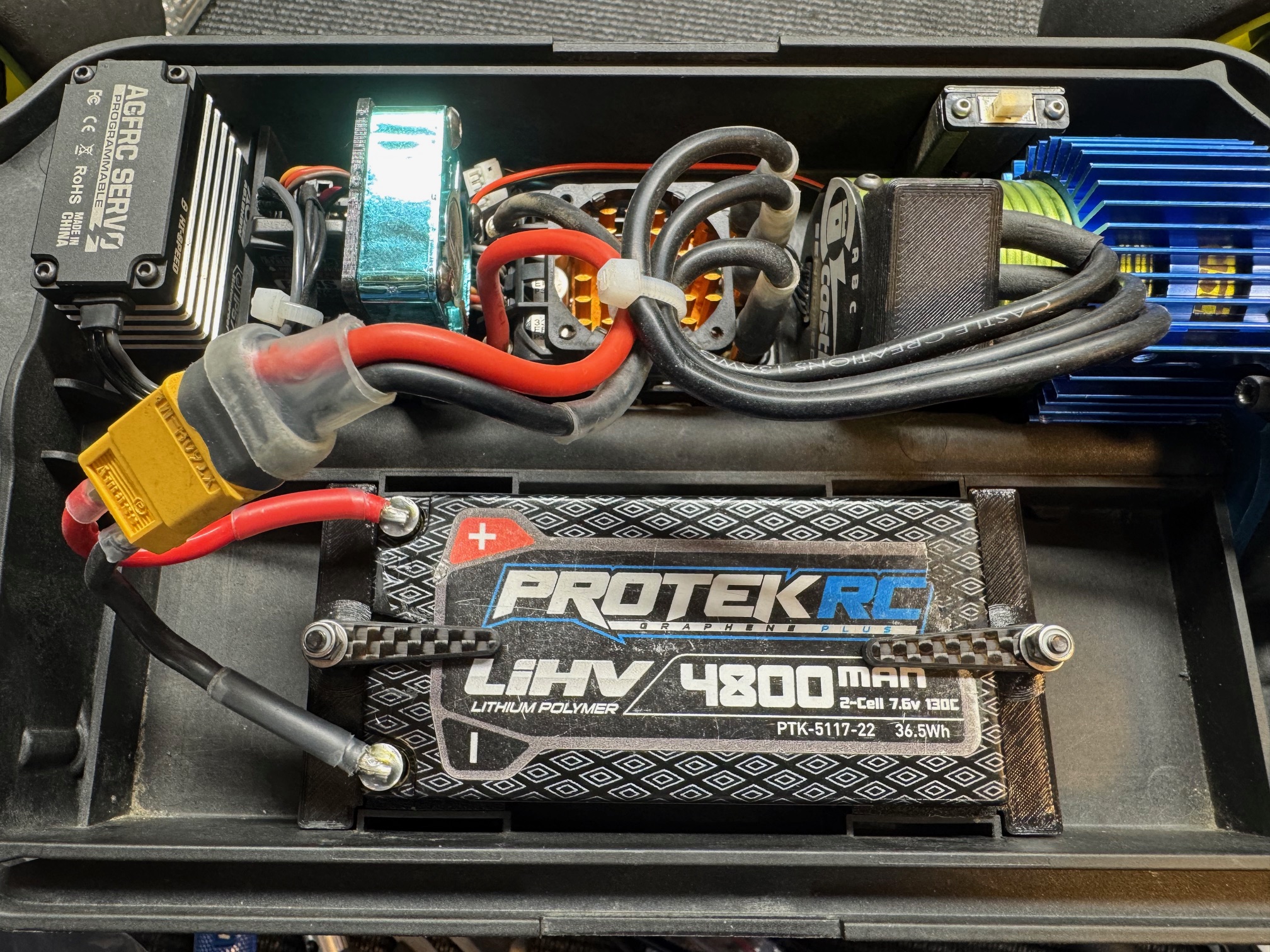 Team Associated Pro4 SC10 shorty battery tab mounts