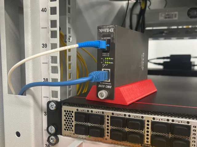 D-Link DMC vertical stand