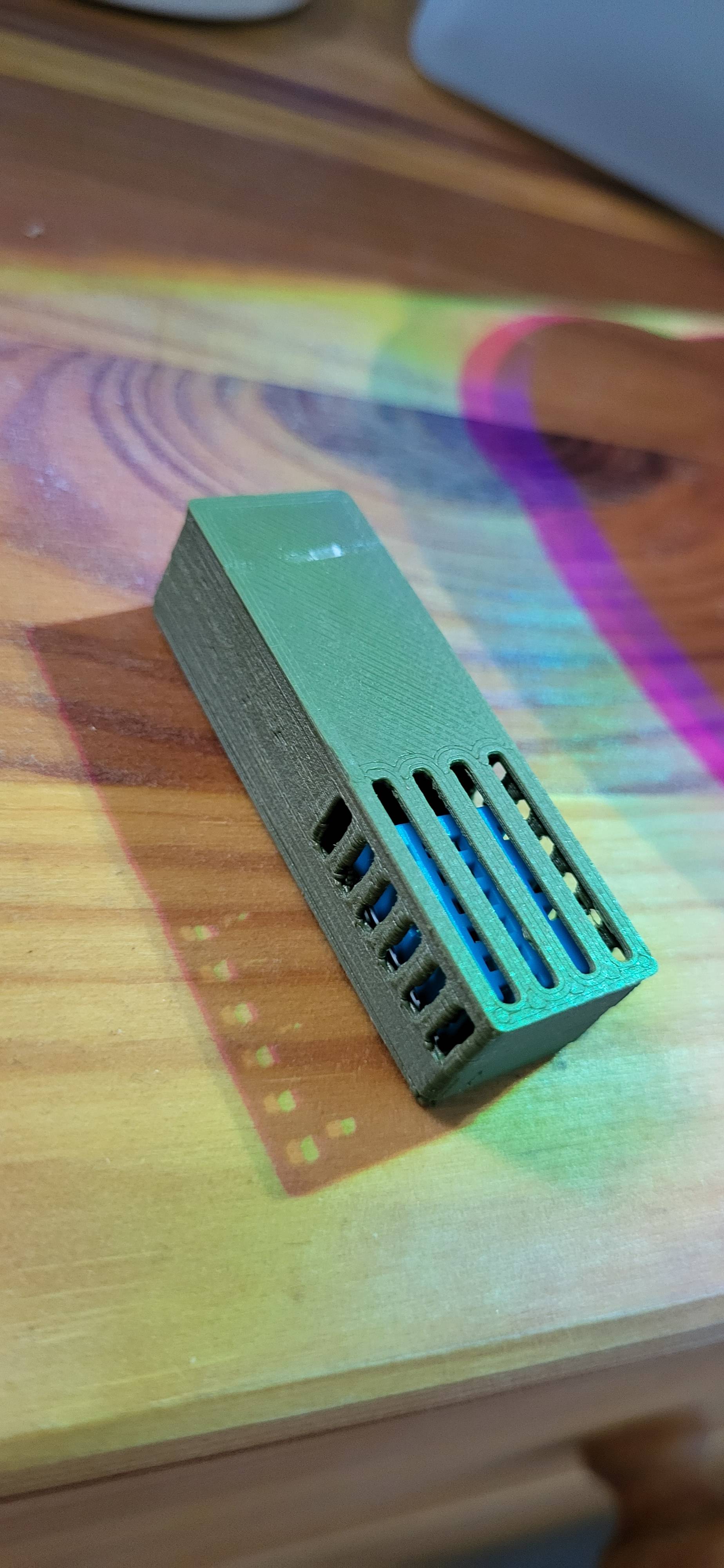 Miniatura 3 do modelo 3D DHT11 Sensor Enclosure