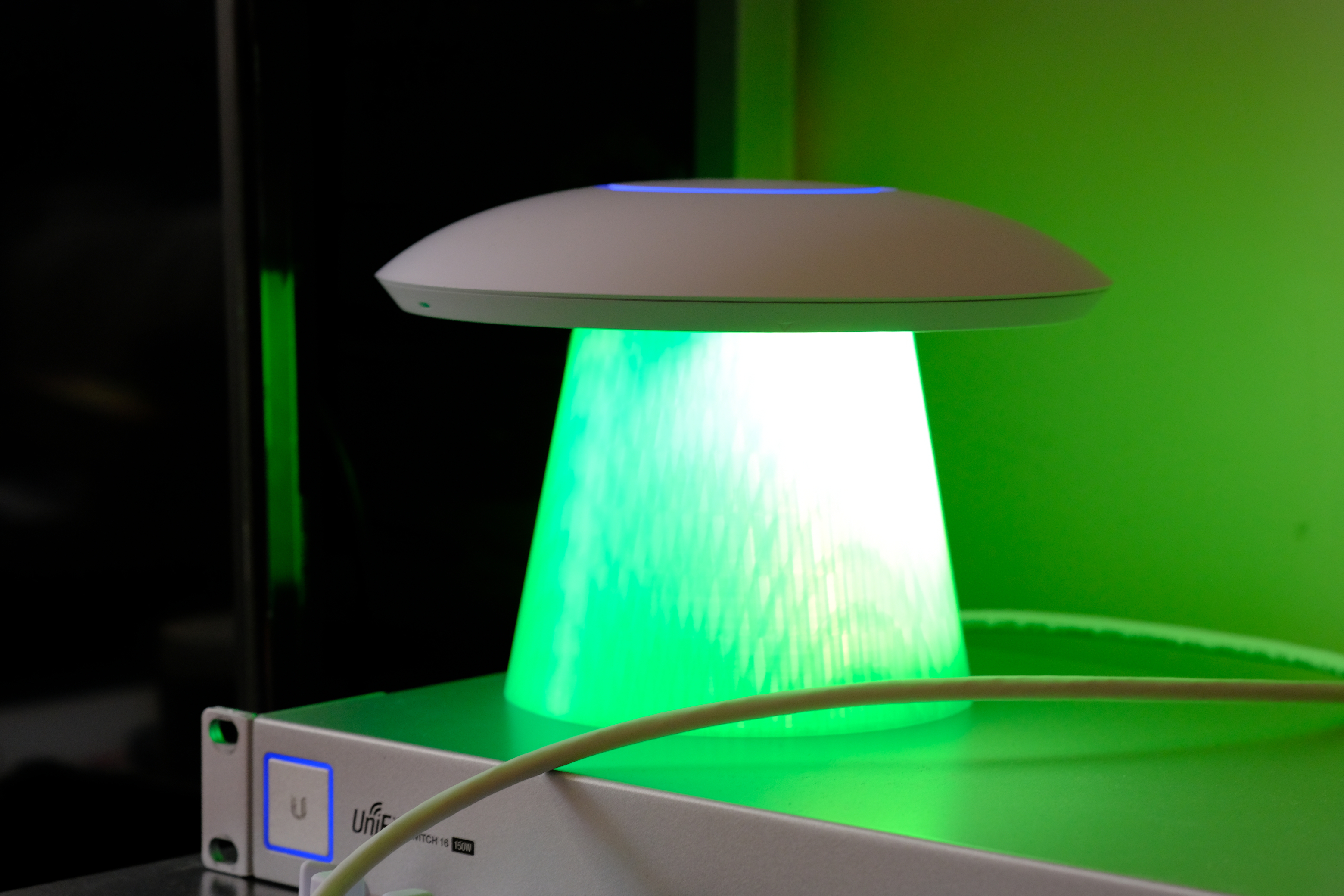 Unifi AP UFO Tractor Beam Base