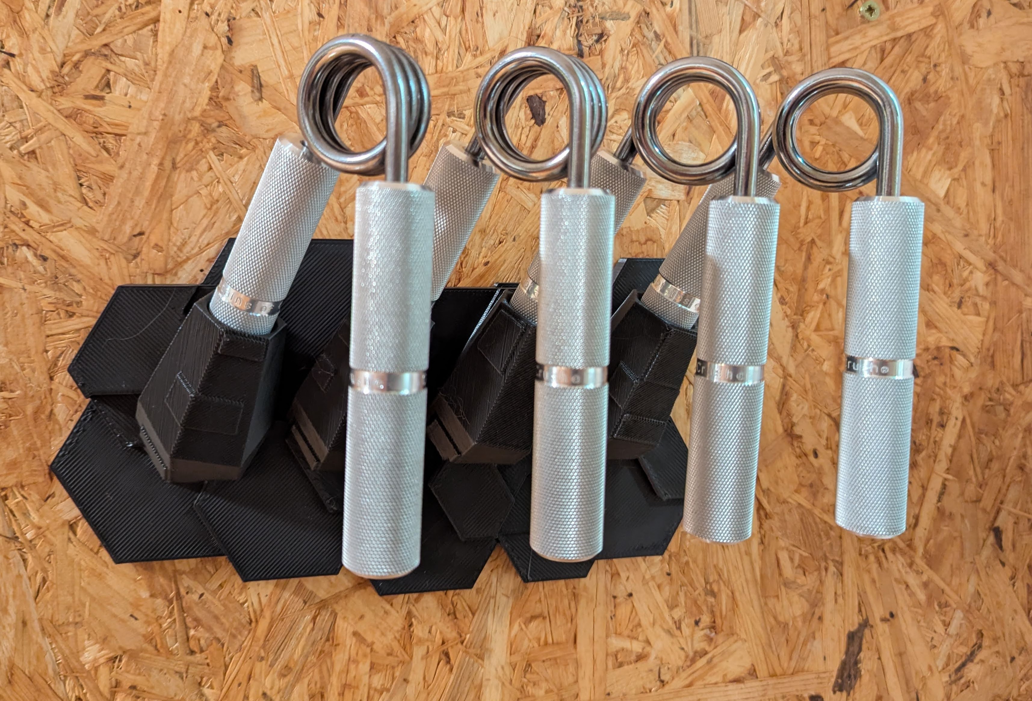 Captains of Crush Hand Grippers holder