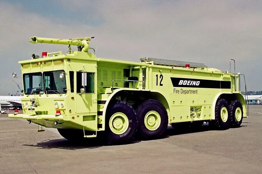 Oshkosh P-15 Crash Tender by Eli Conrad Download free STL model