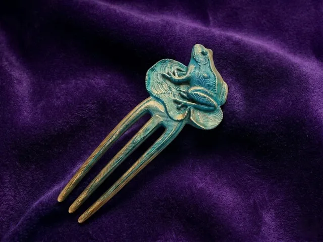 Frog_Hairpin_015