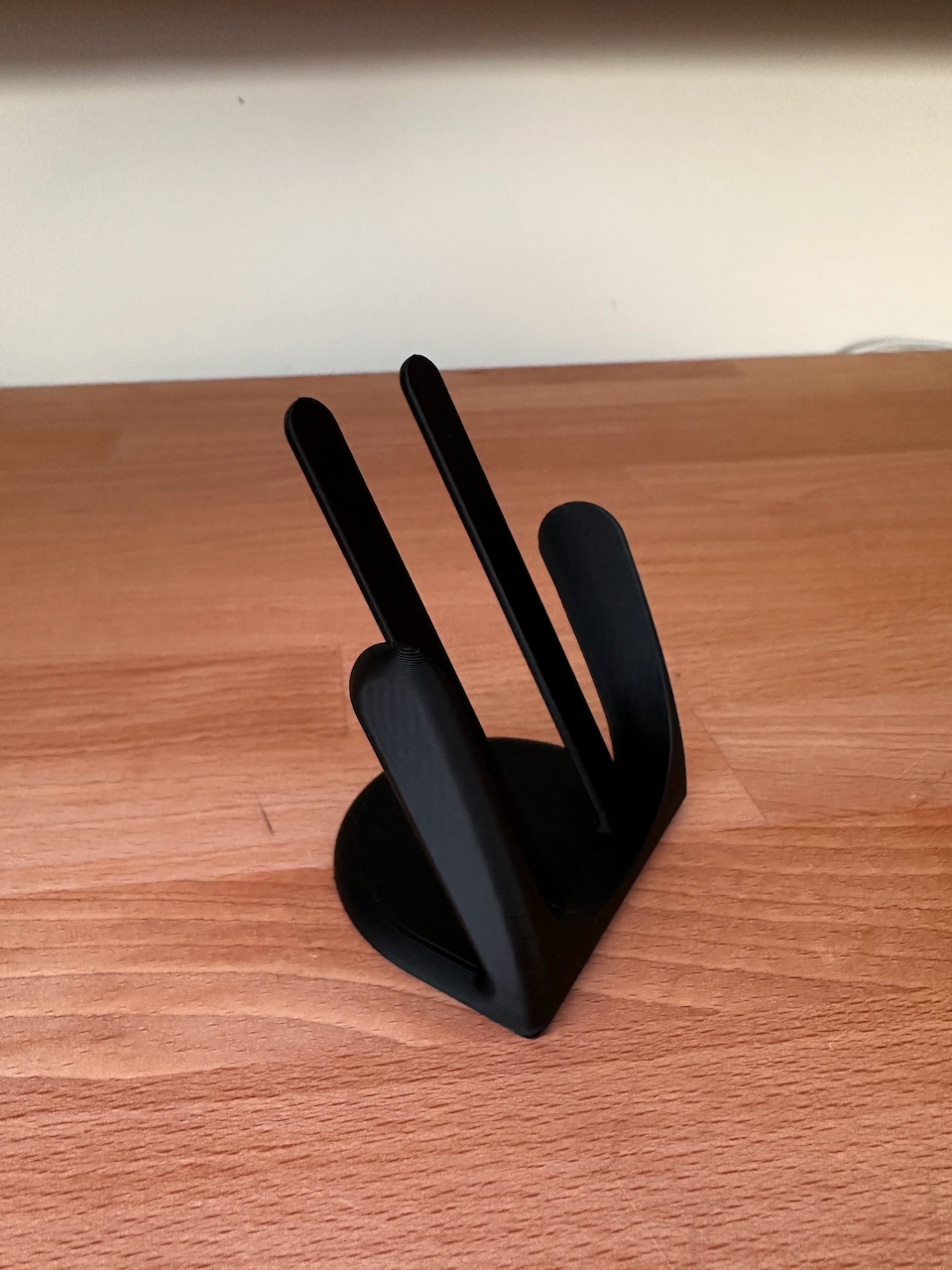 Miniatura 4 do modelo 3D Magic Mouse (Charging) Stand