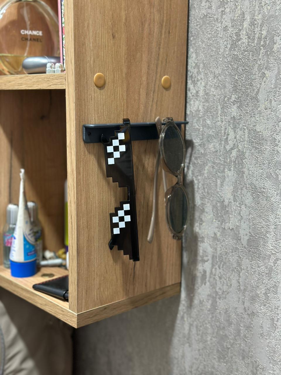 Sunglasses holder (Wallmount) Держатель солнечных очков (Настенный)