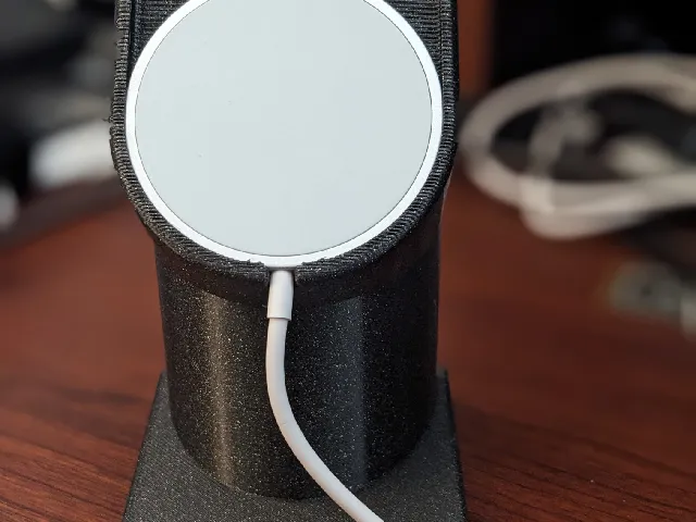Pixelsnap Compatible Phone Stand