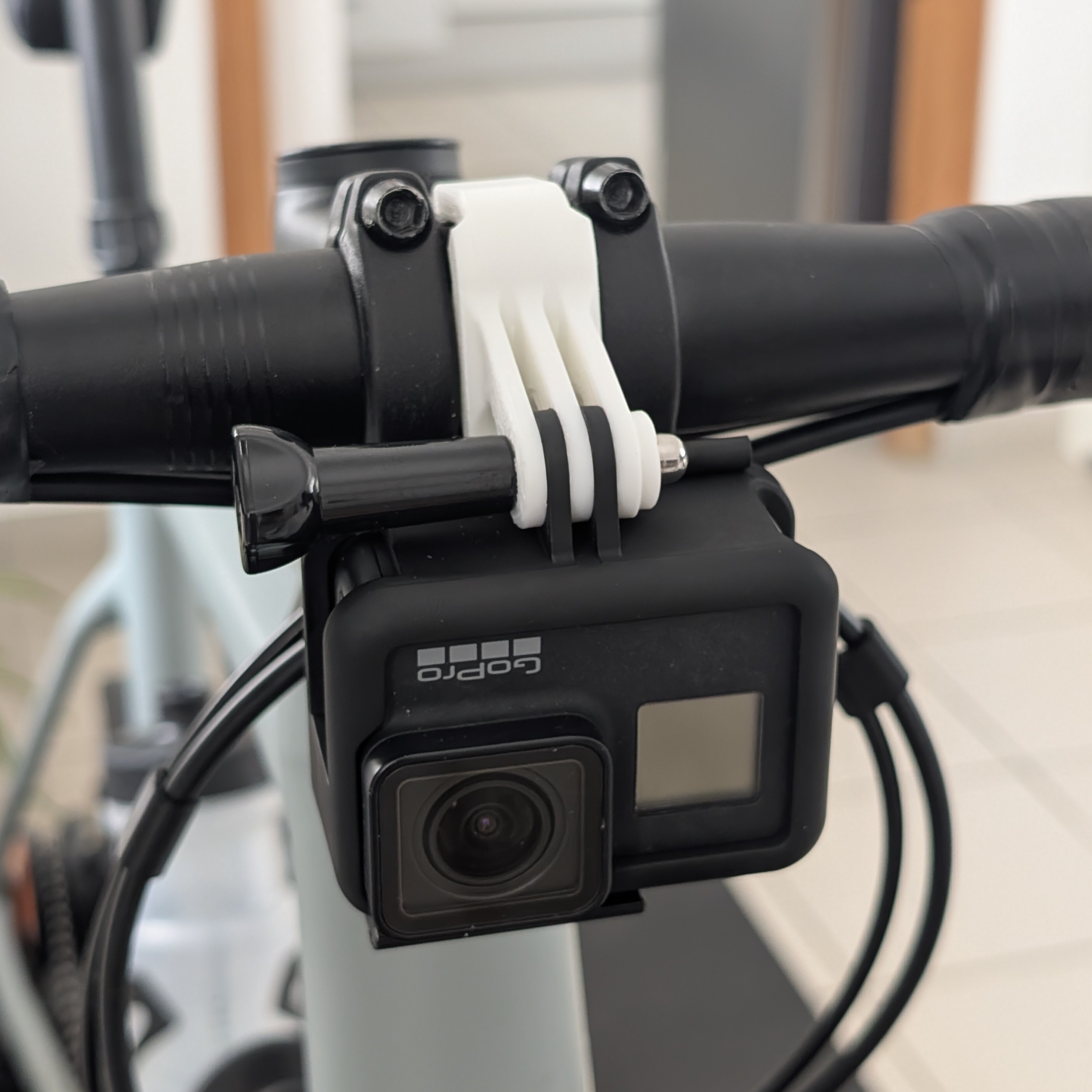 Cube gravel - Gopro attachment