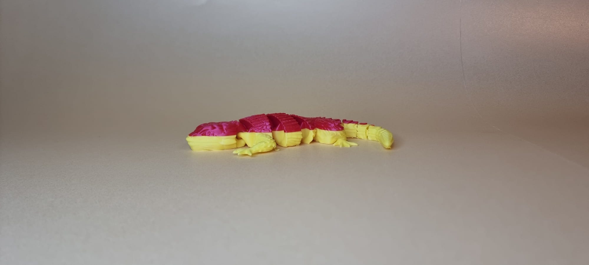 Articulated lizard — miniatura 4