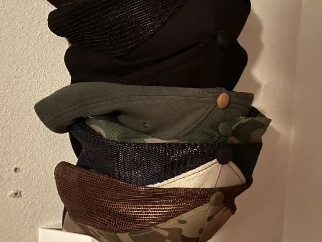 ultra compact hat storage device