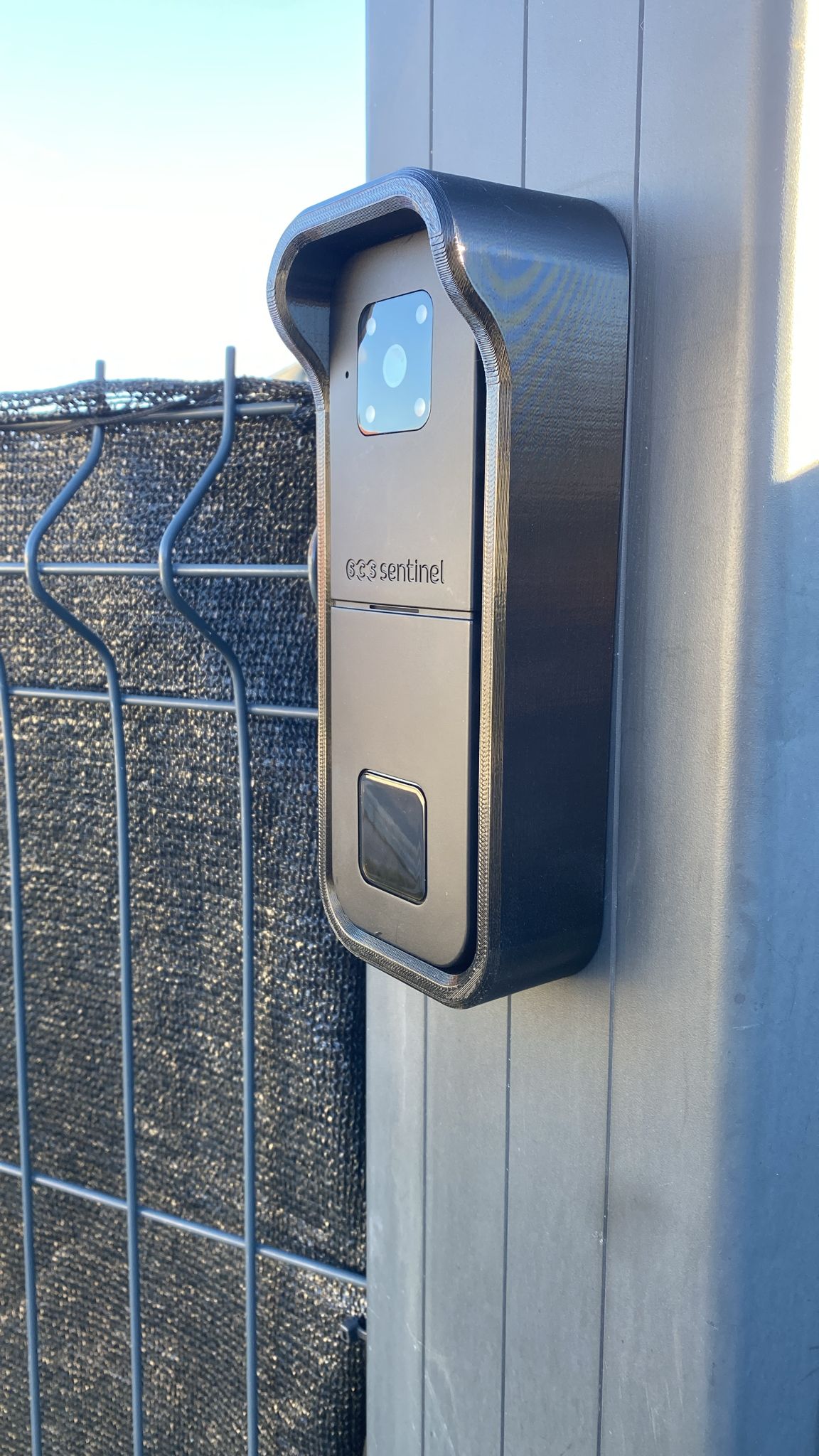Outdoor intercom protection / shield