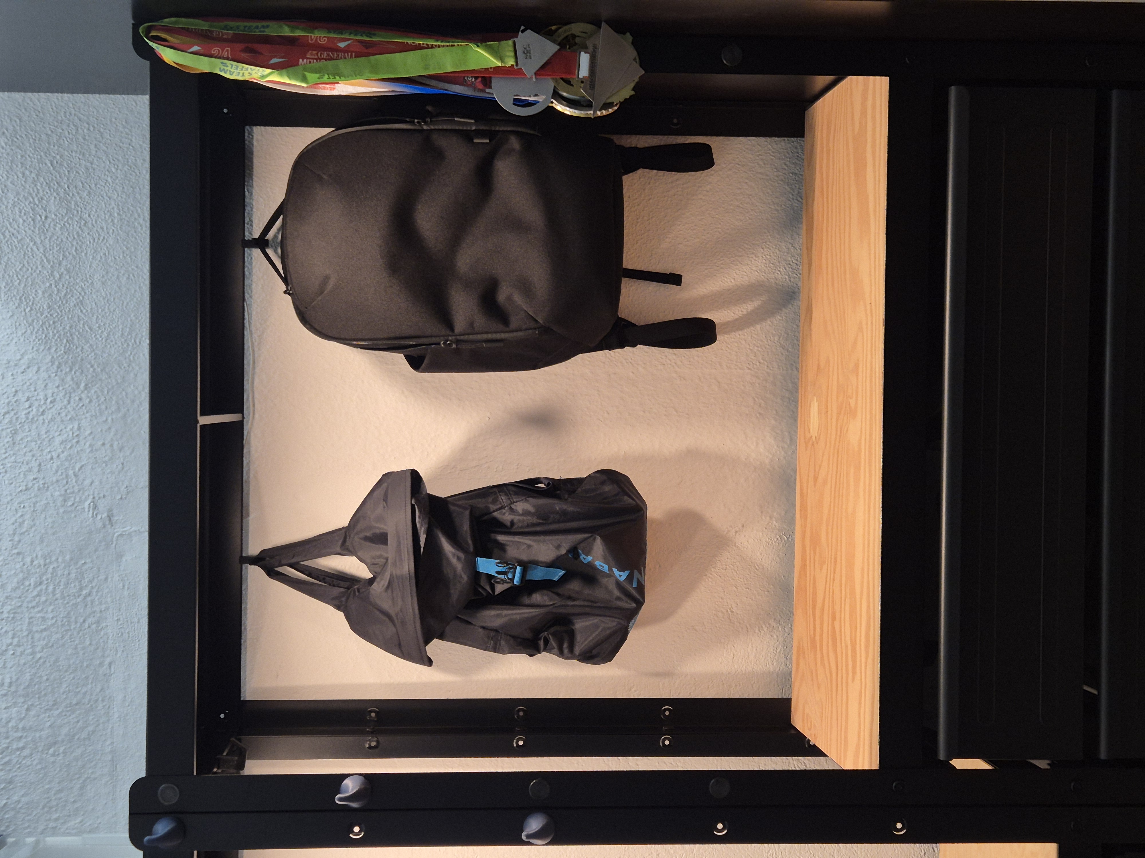 Ikea BROR hook — miniatura 2