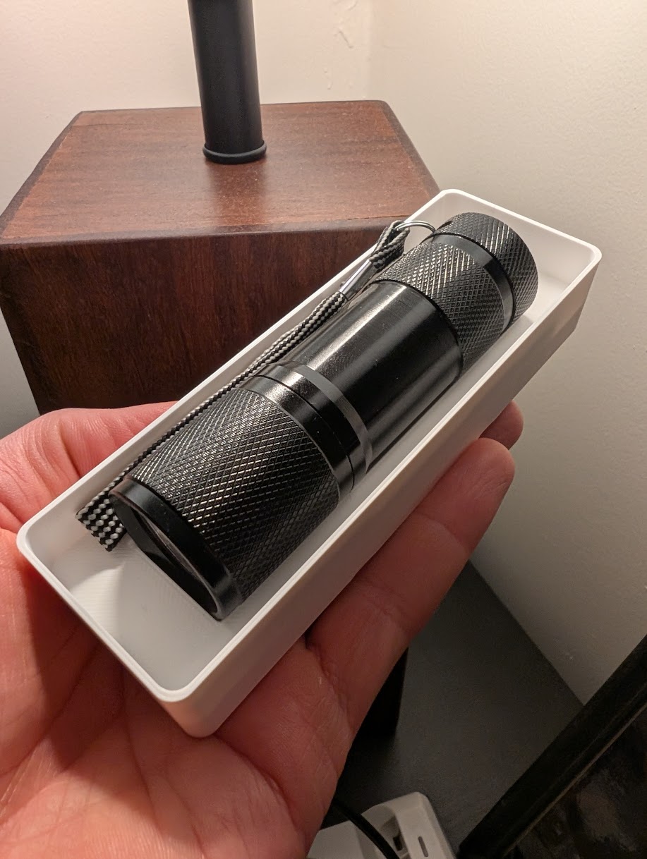 Lepro UV LED Flashlight Blacklight Gridfinity Tray