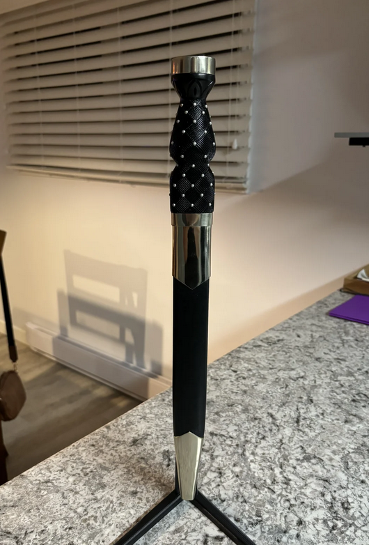 Stand for Bonny Highland Scottish Dirk
