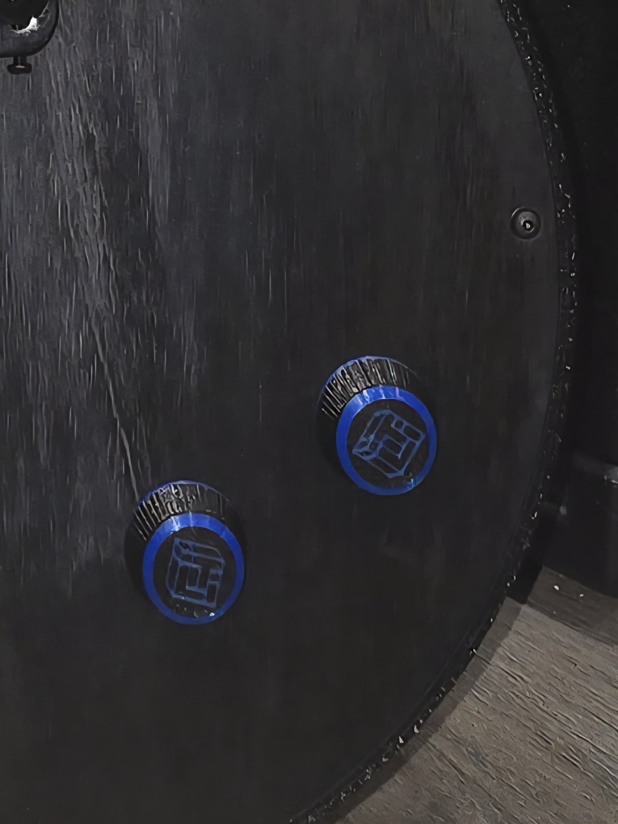 Volume/Tone Knob