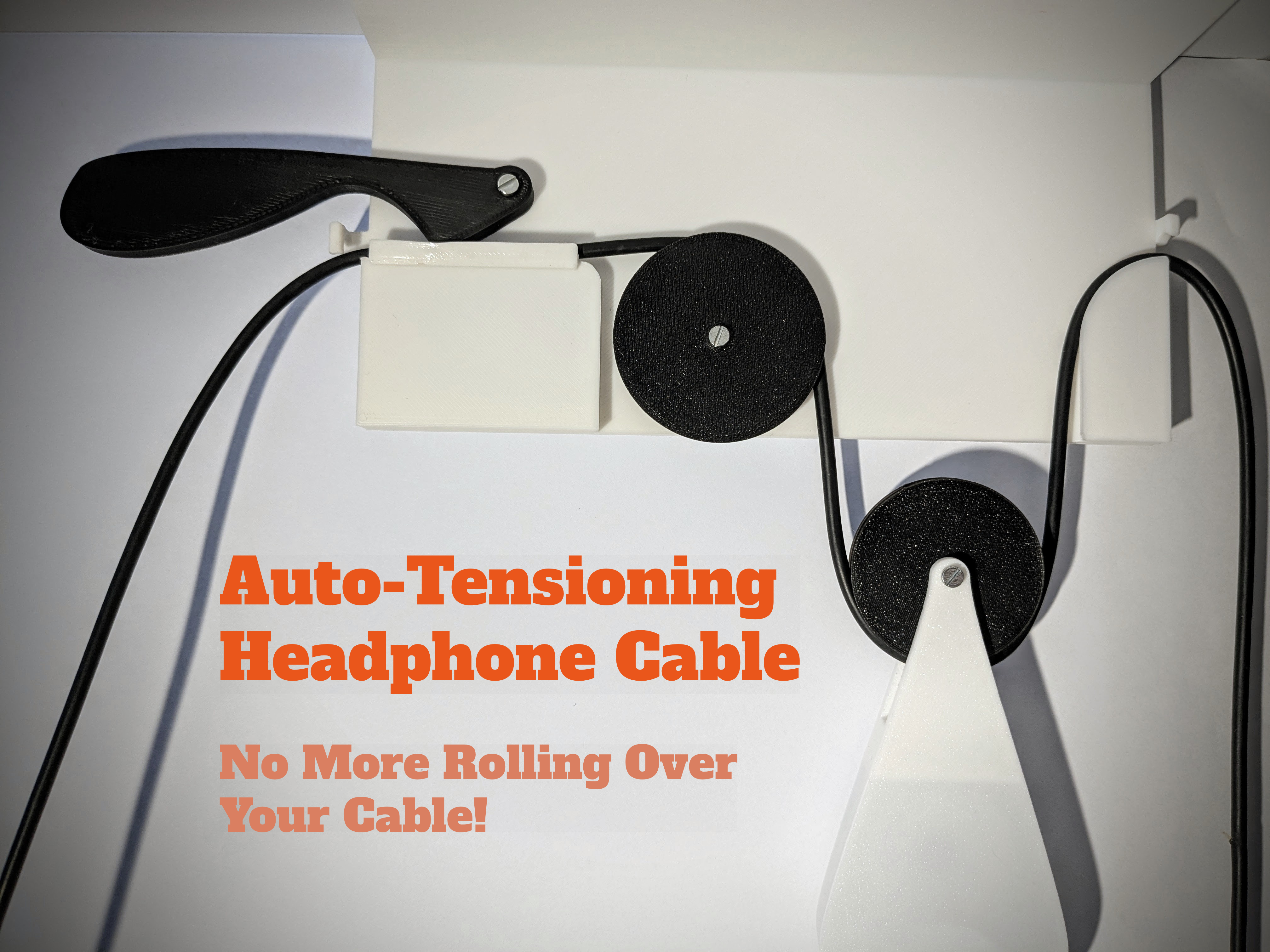Automatic Headphone Cable Tensioner – Gravity Locking