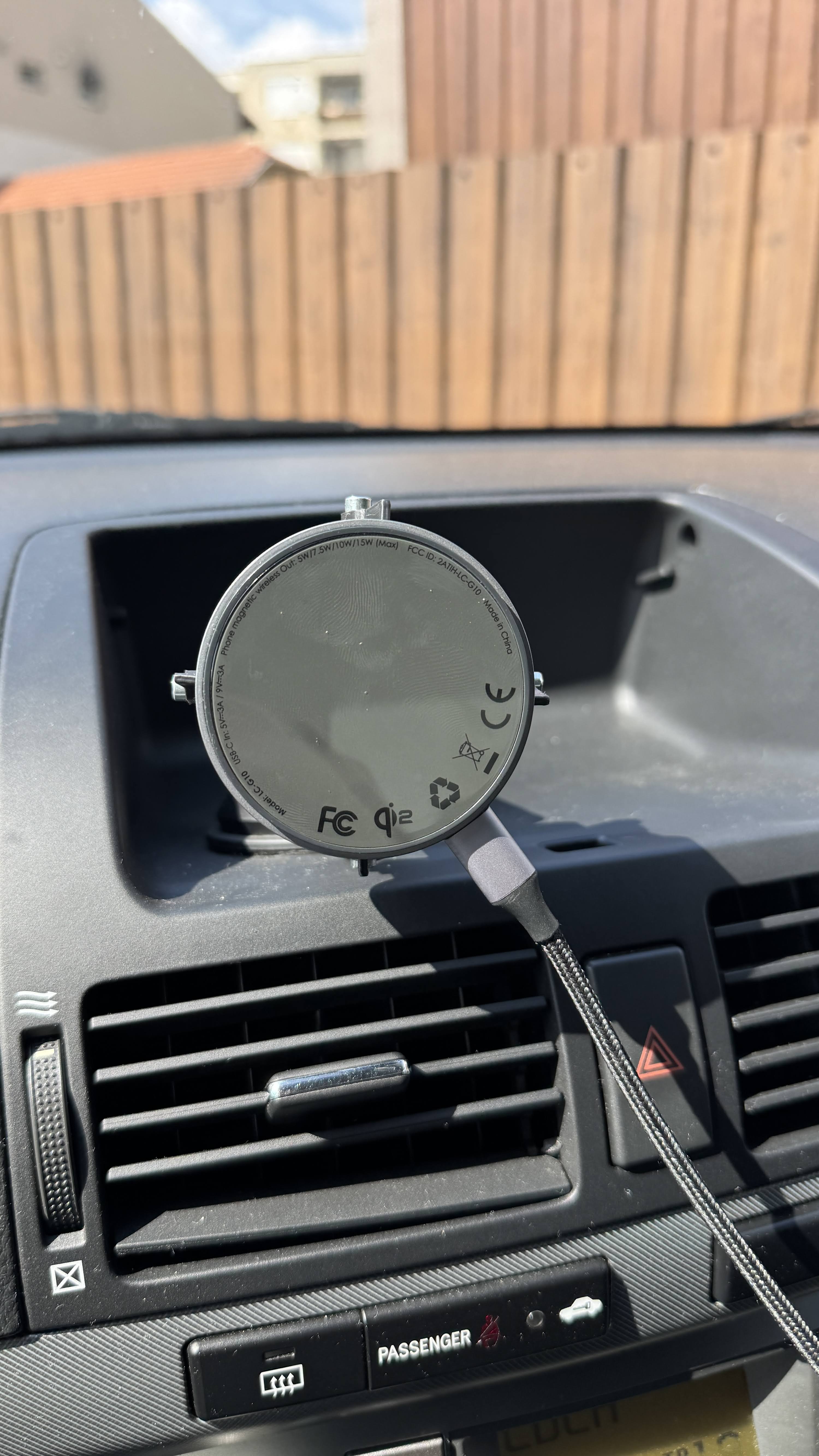 Aukey Magsafe Charger Car Adapter