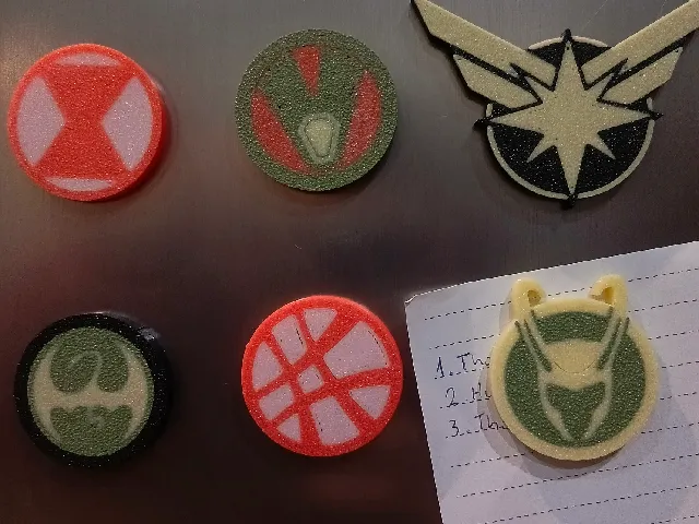 Marvel Mystic Heroes Magnets set