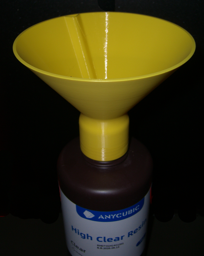 Funnel for resin bottles by Anycubic, Elegoo, Geeetech, Siraya Tech and others // Trichter für Resin-Flaschen von Anycubic, Elegoo, Geeetech, Siraya Tech und andere