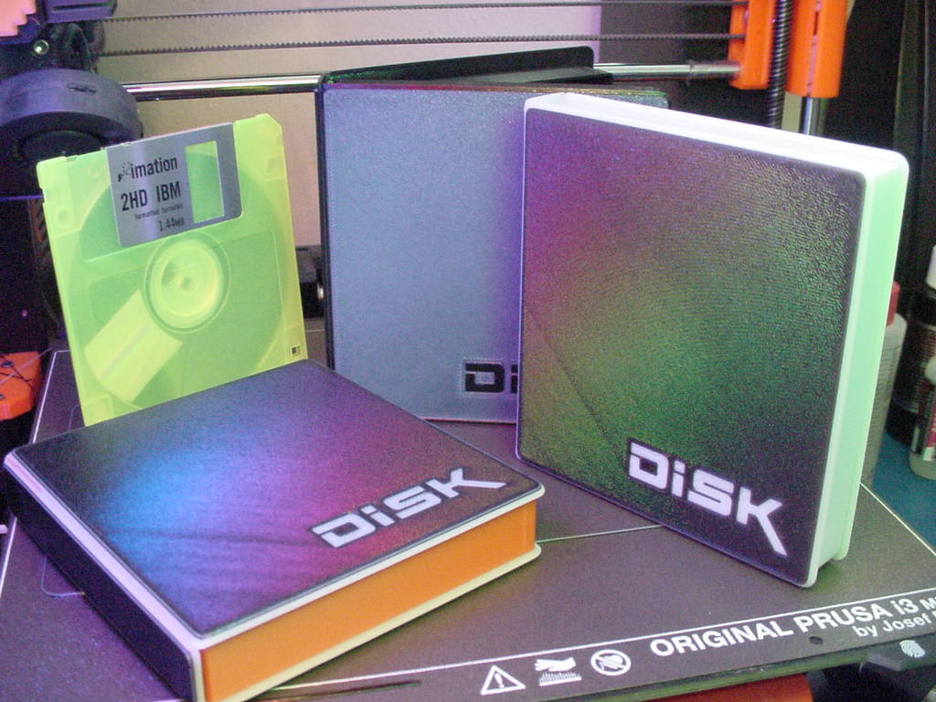 Retro 3.5" Floppy Disk Case Clone — miniatura 2
