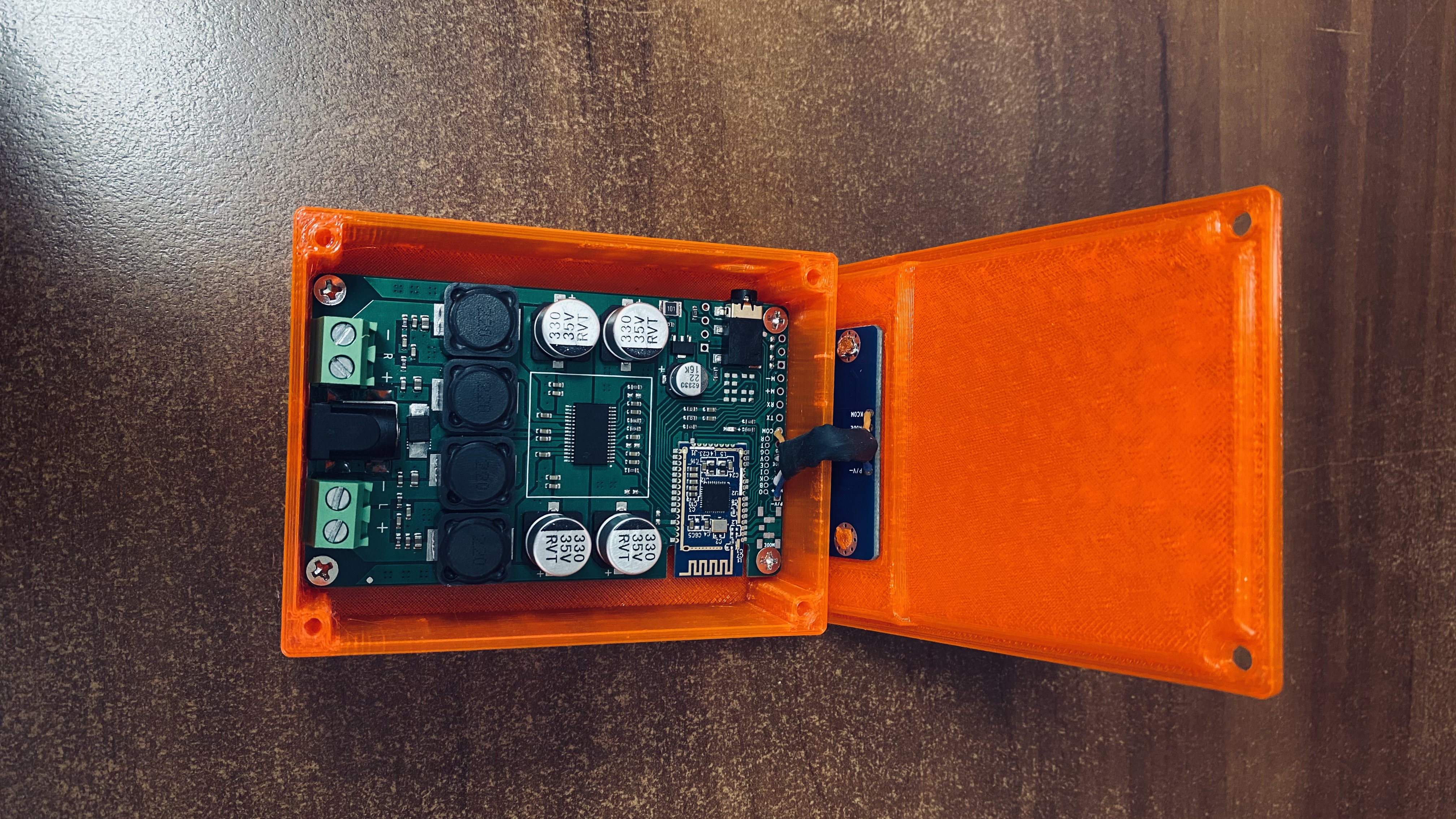 amplifier case — thumbnail 4