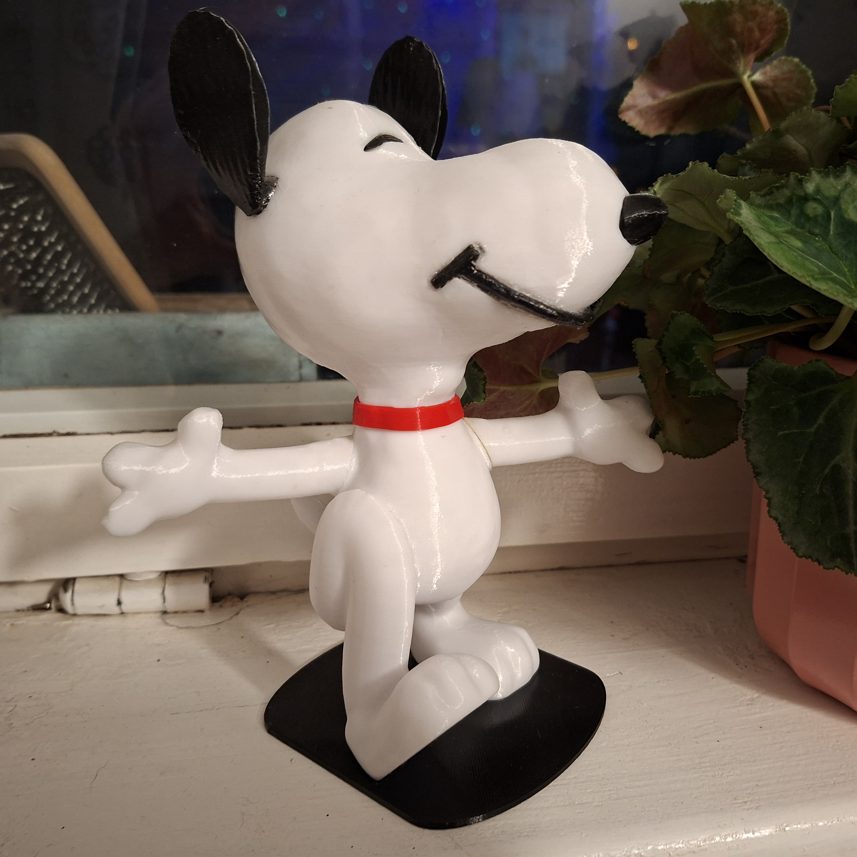 Base for Happy Snoopy