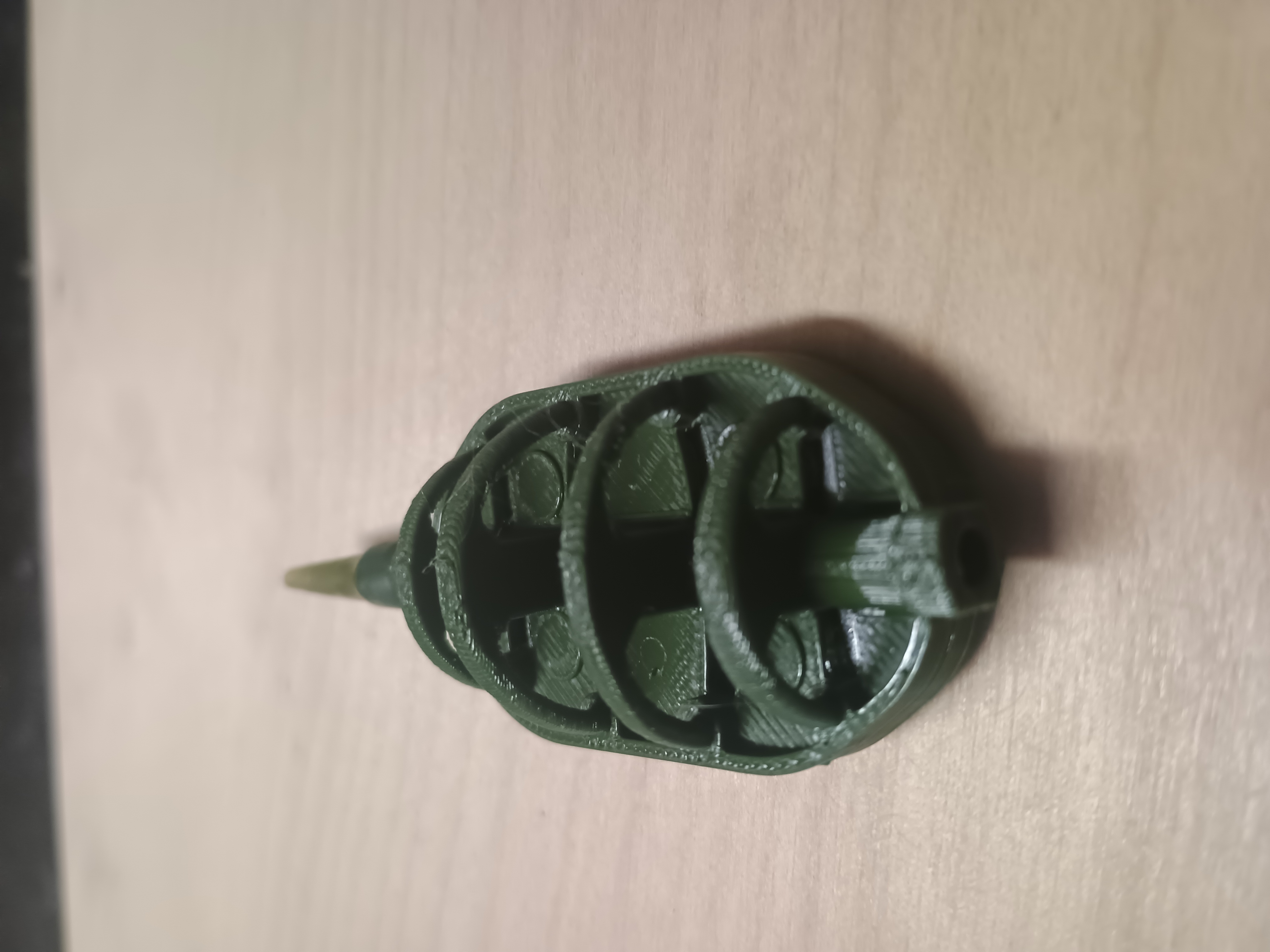 Miniatura 5 do modelo 3D Method feeder
