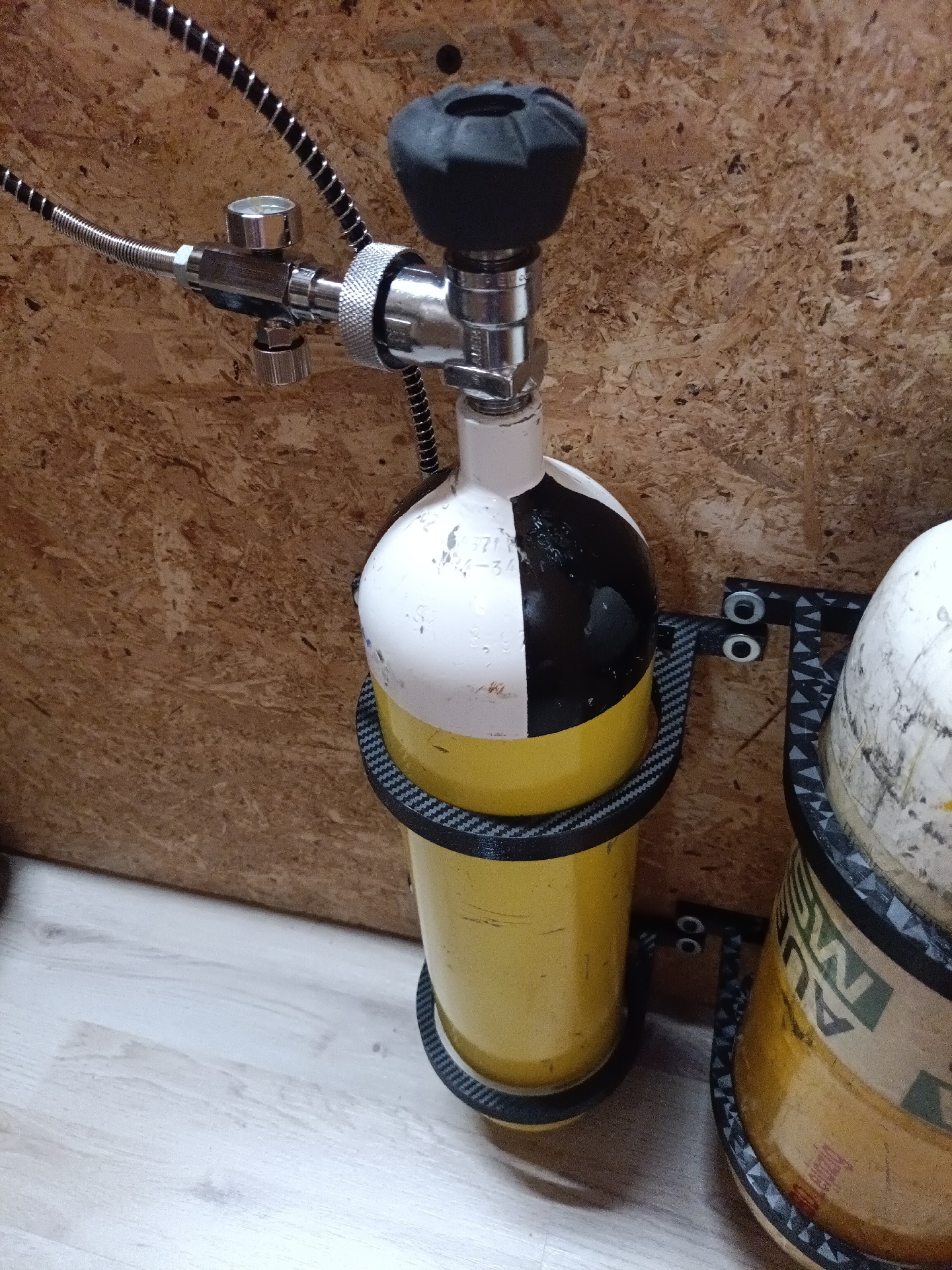 4L 200bar PCP Flasche Wandmontage "MSA Atemschutz"