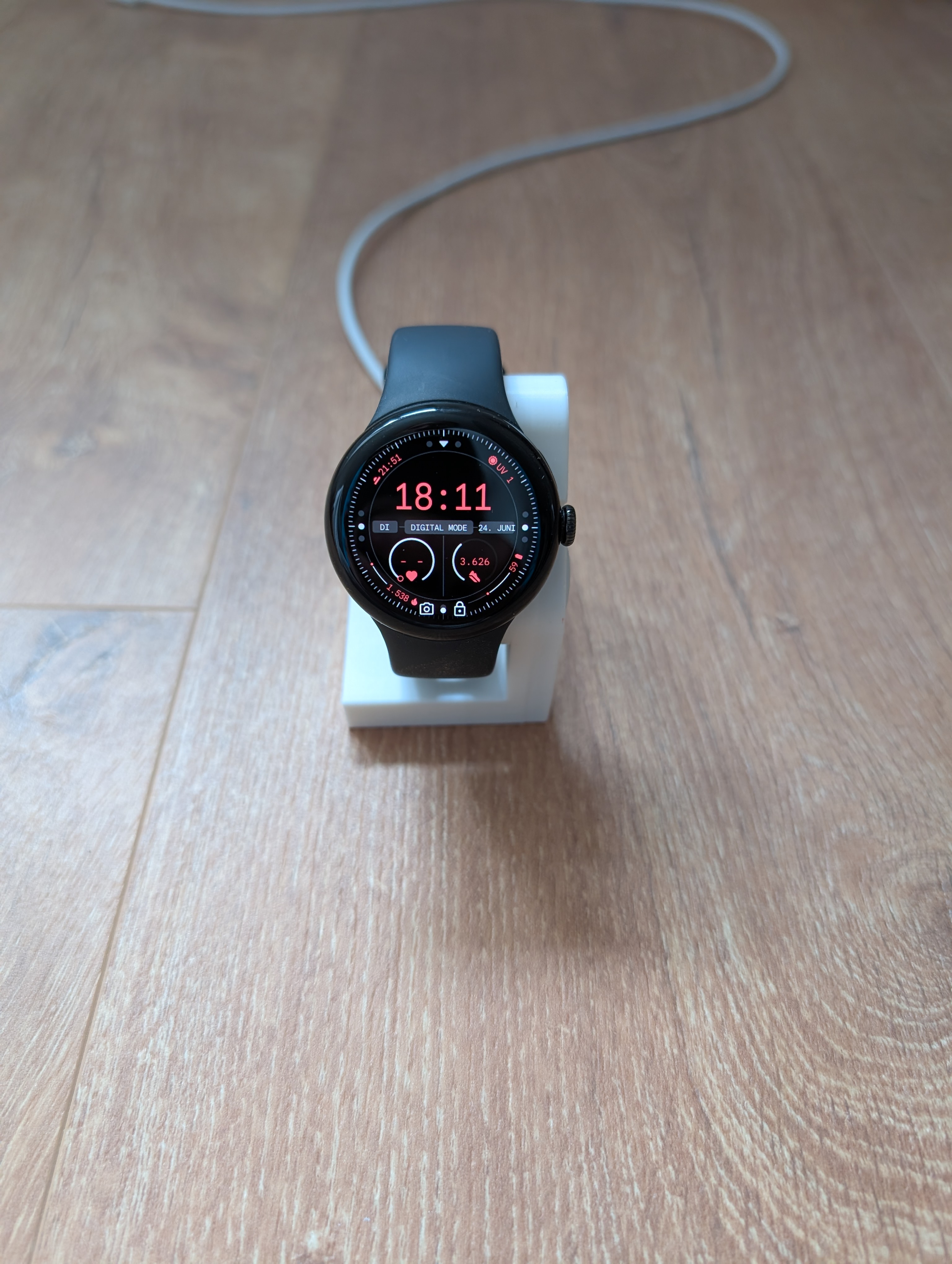 Google Pixel Watch 3 Halterung mit Kabelmanagement