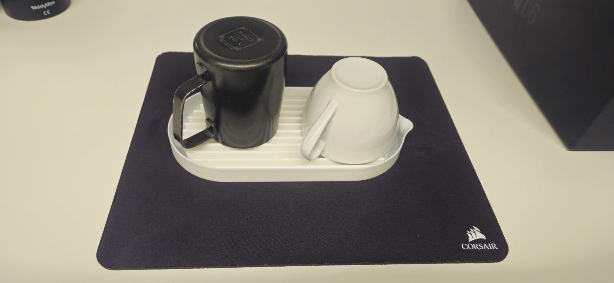 Minimal drip tray
