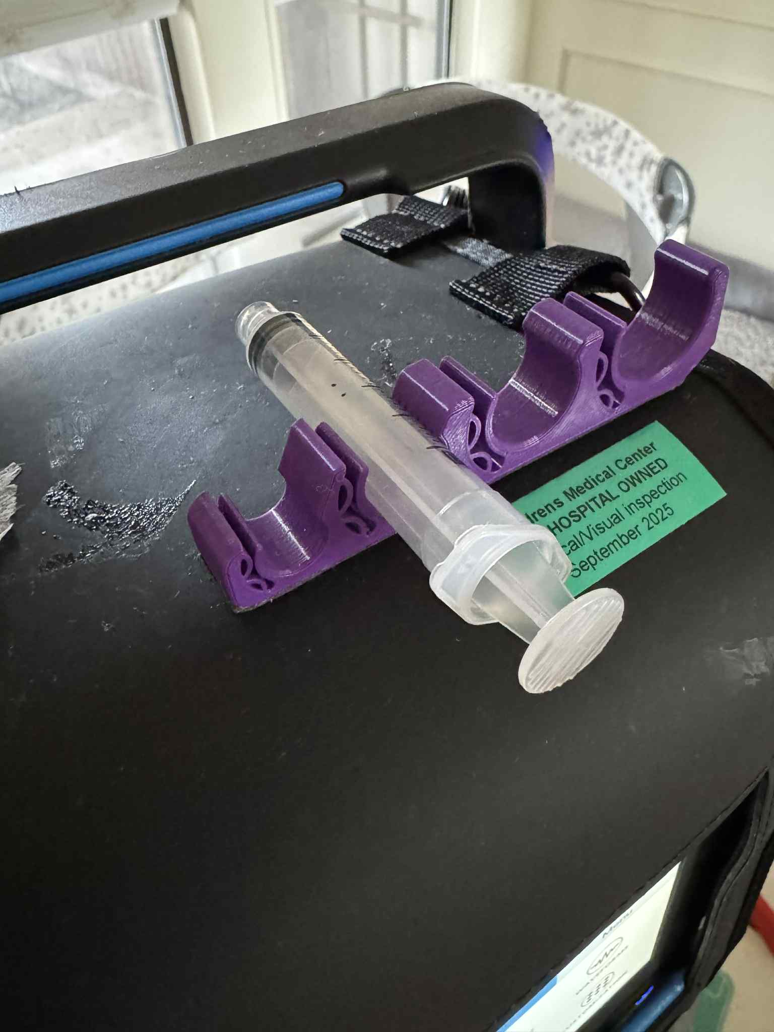 Syringe holder - 3ml/5ml/10ml/20ml