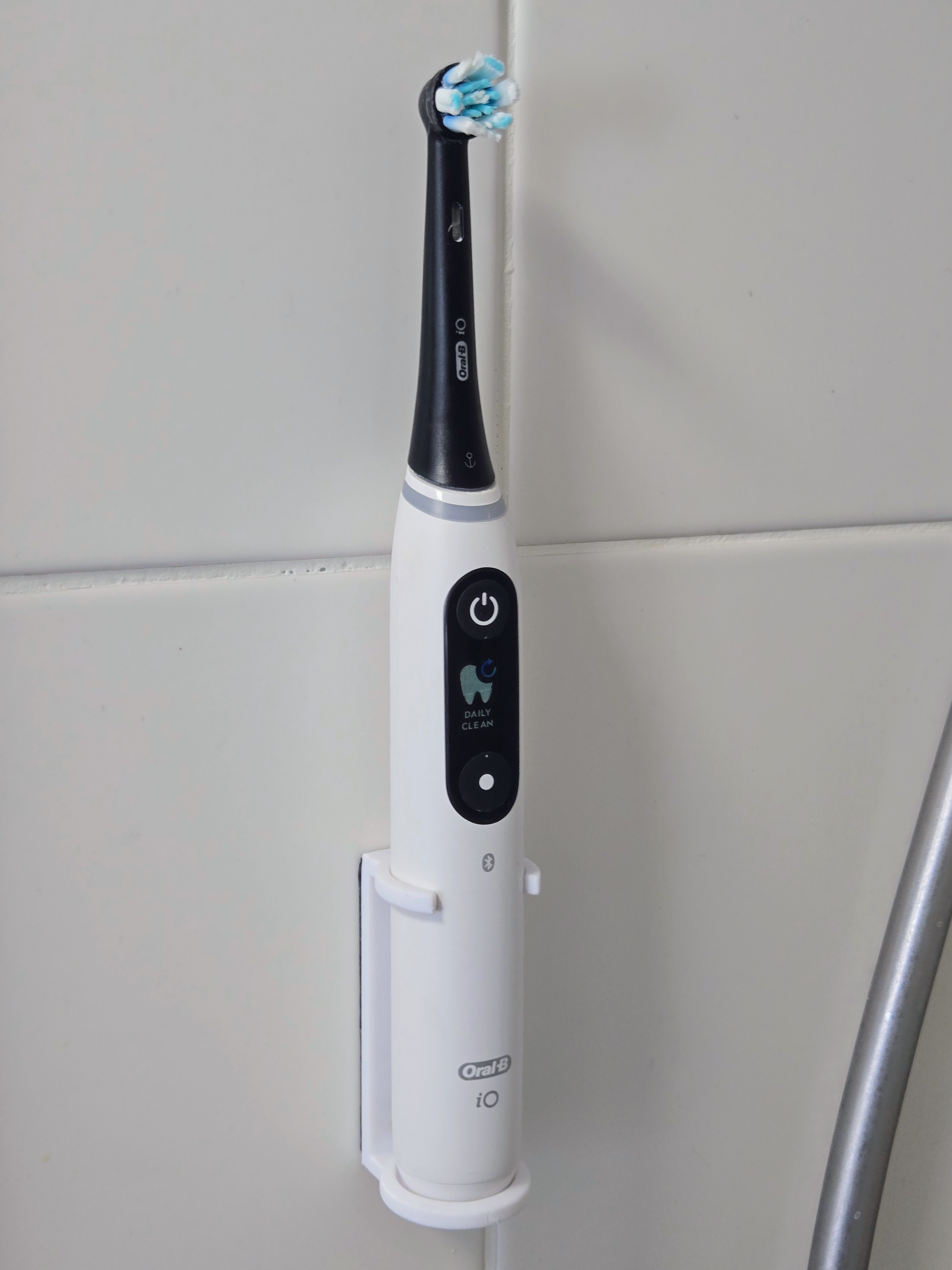 Oral B iO Series Toothbrush Wall Mount