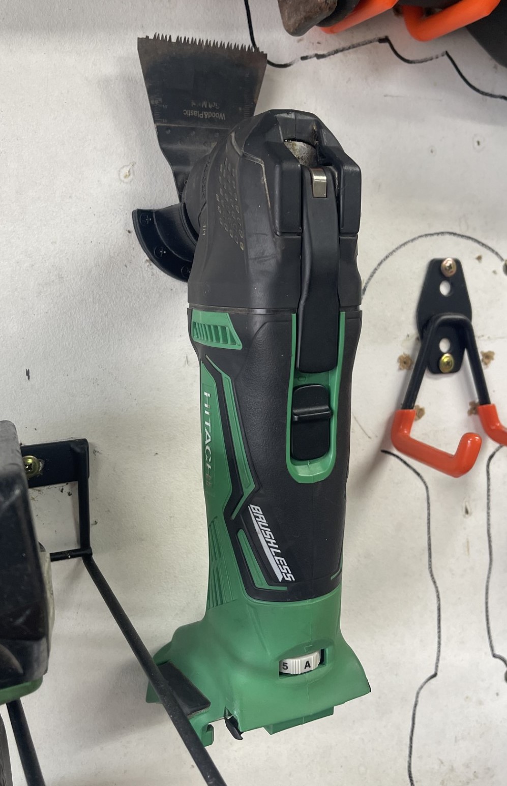 Multitool Wall Mount Hikoki