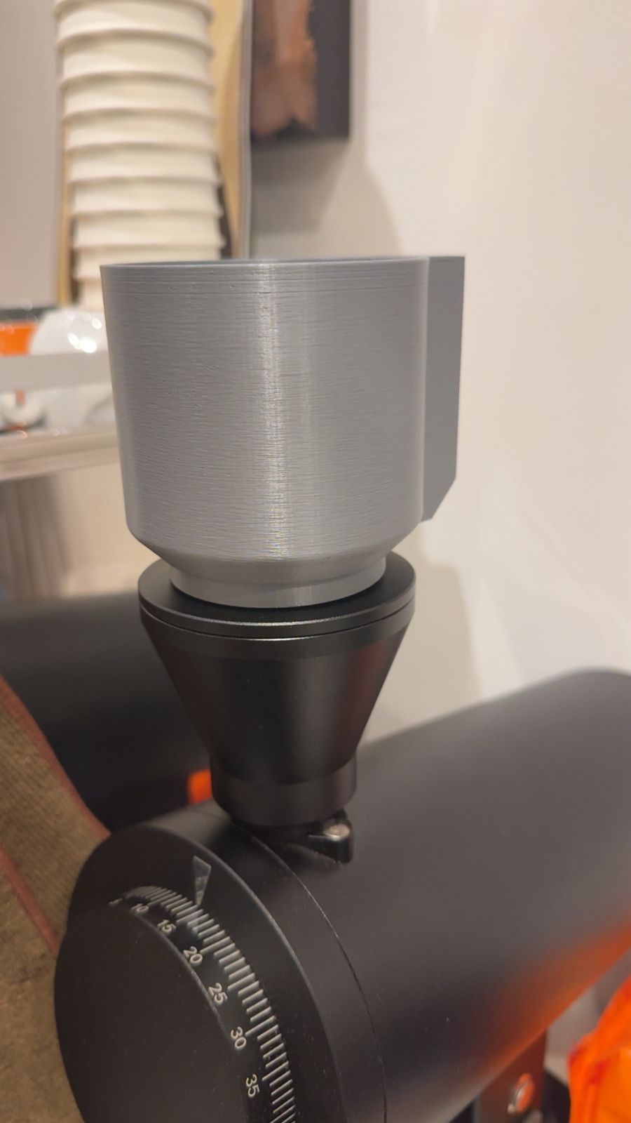 "DF64/DF54 Slow Feeder" to DF83v Conversion Ring