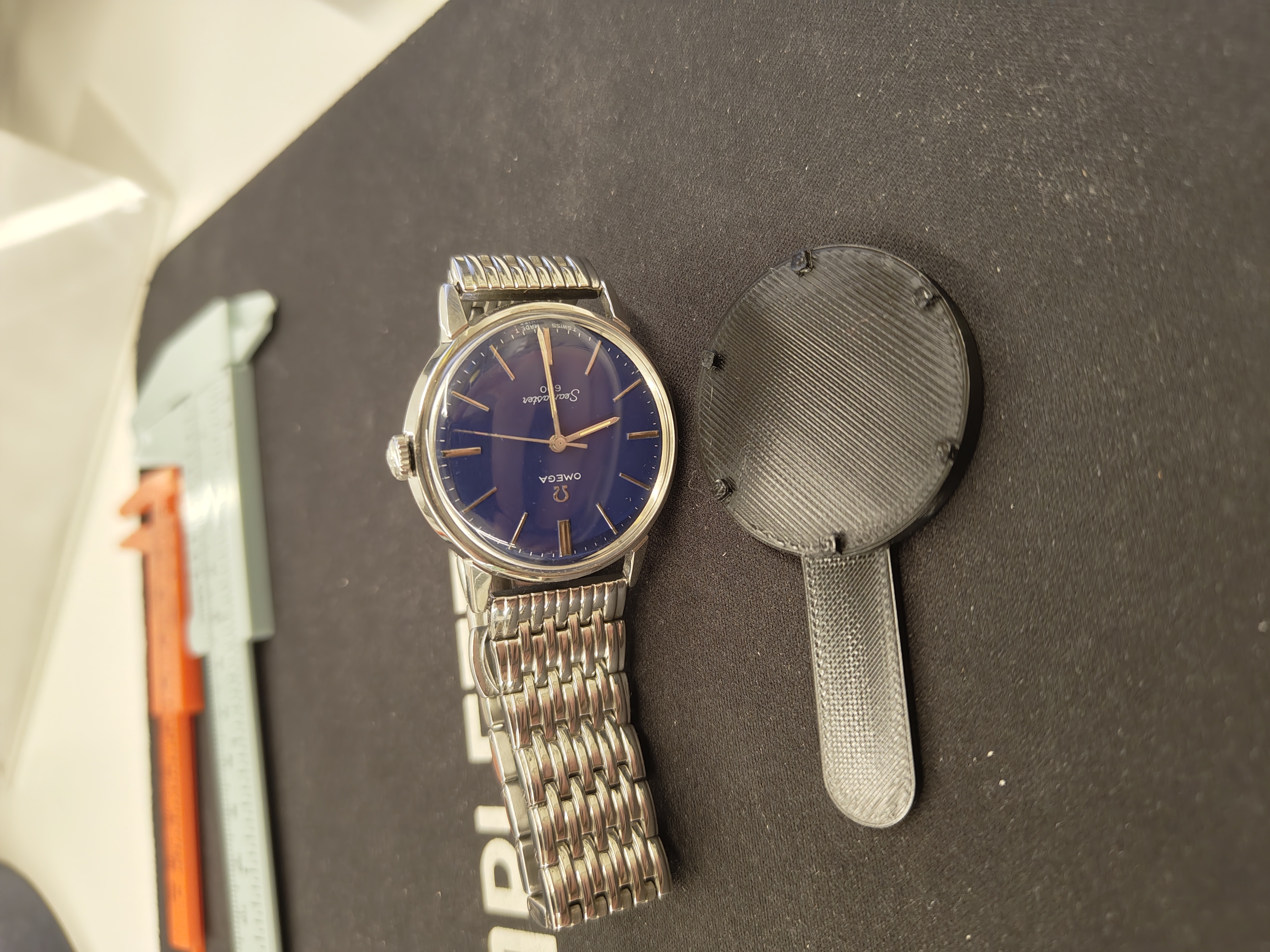 Omega seamaster 600 caseback opener key
