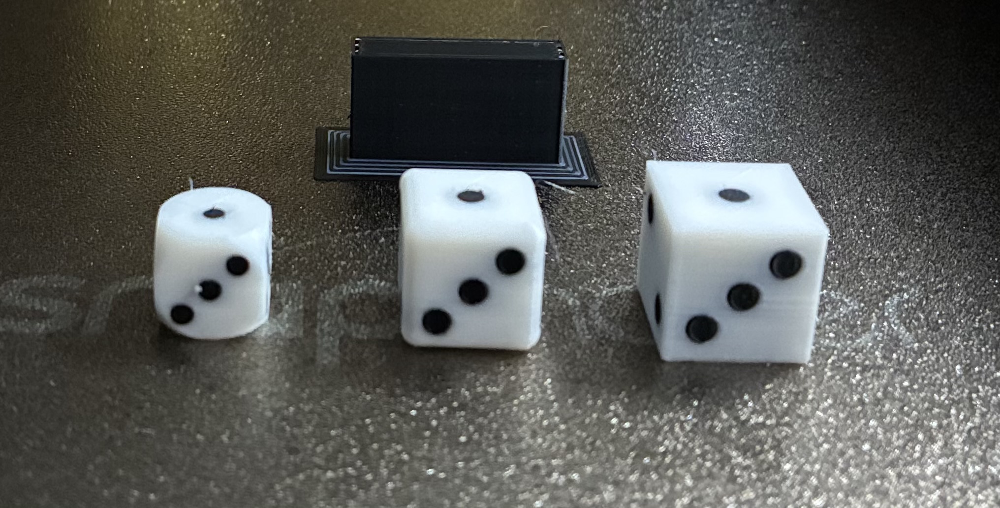 D6 Dice in OpenSCAD - 3 styles; multicolor or recessed pips