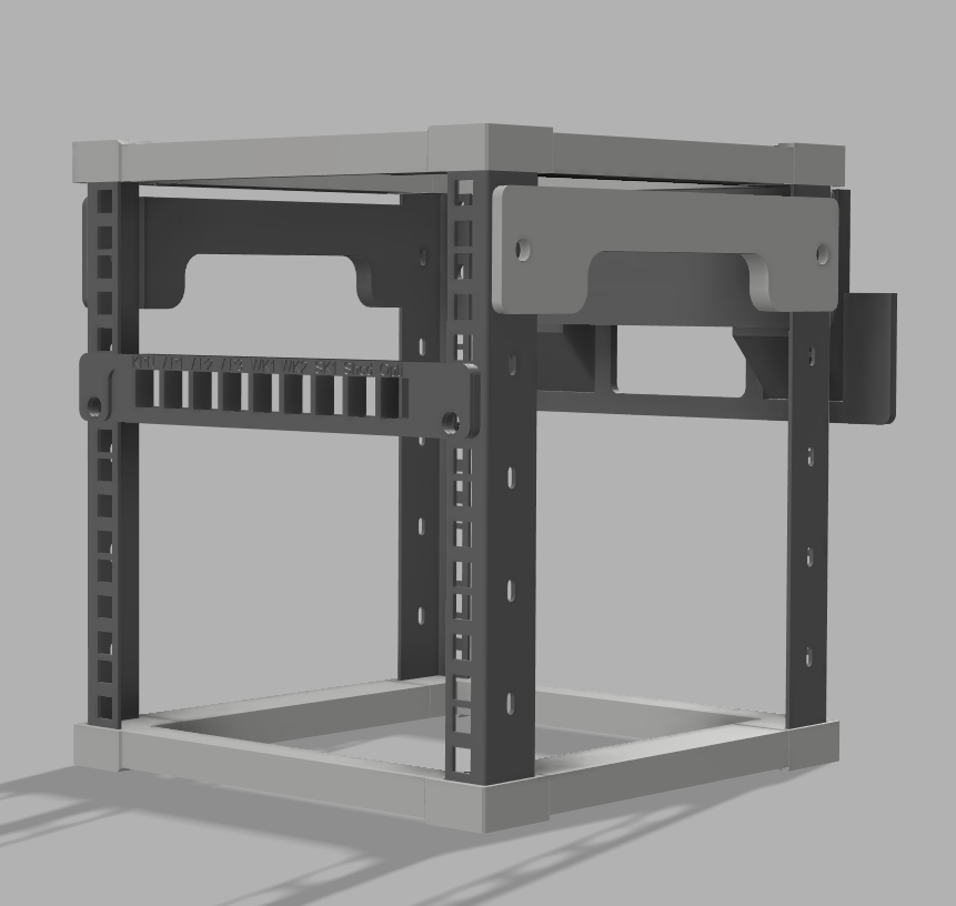 Mini Rack - Patchpanel with nameing "shield"