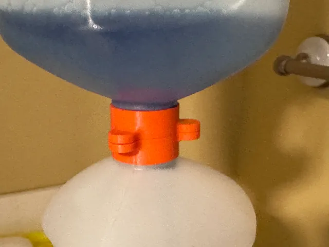Magnetic bottle transfer caps for PCO1881 threads