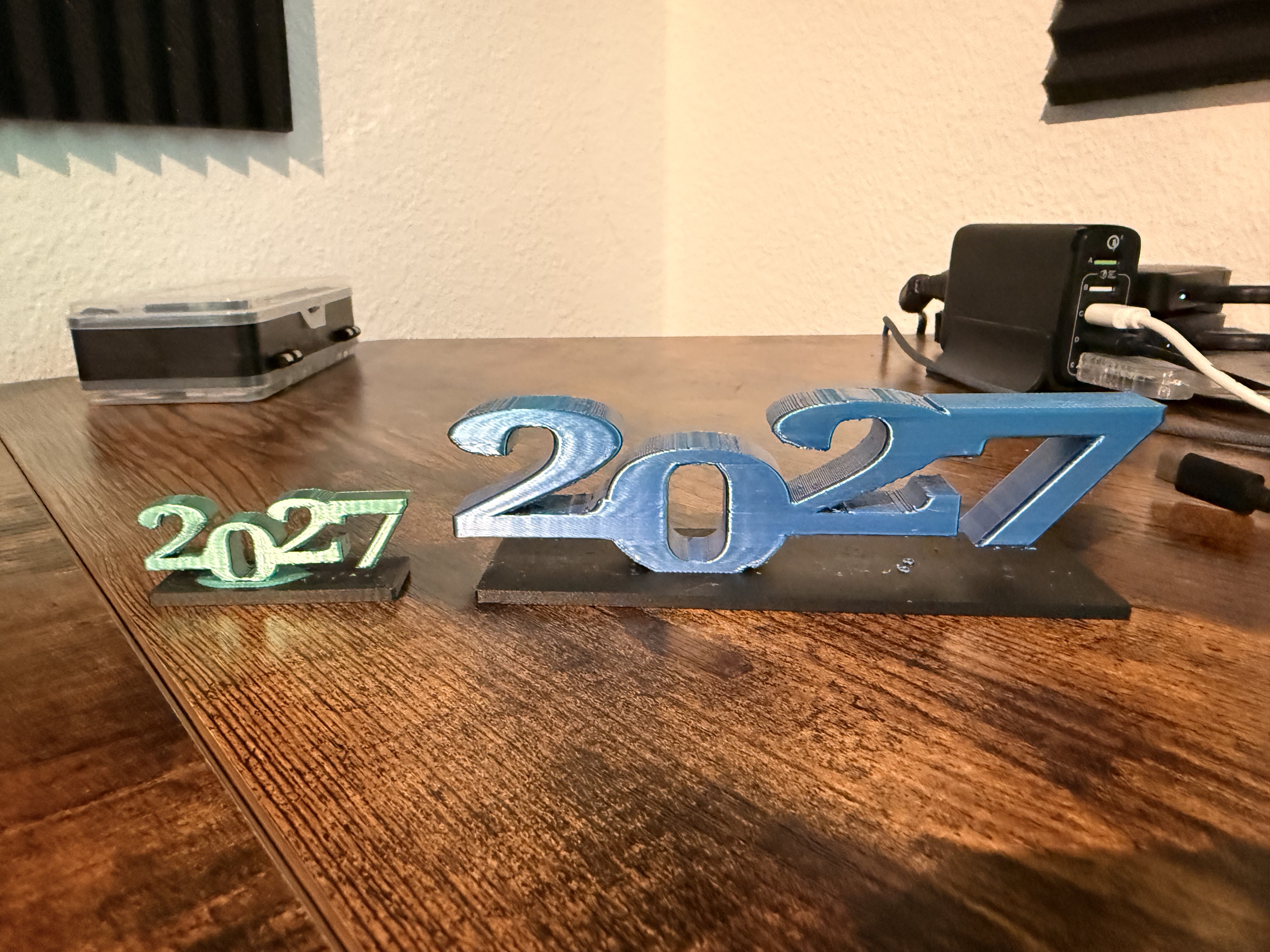 Tischdeko „2027“ – Perfekt für dein New Year Setup