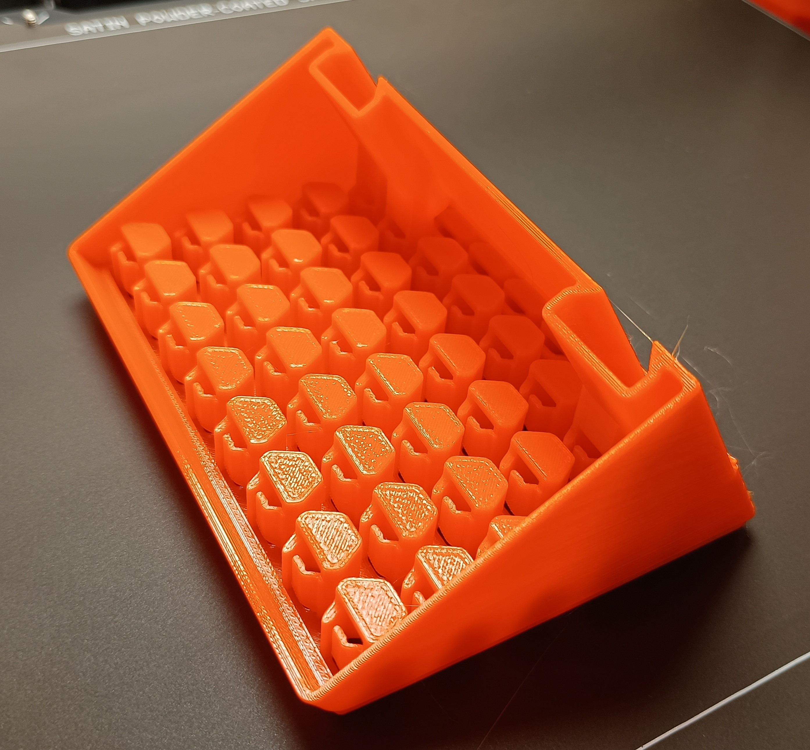 springloaded bit-holder - wallmountable — thumbnail 3
