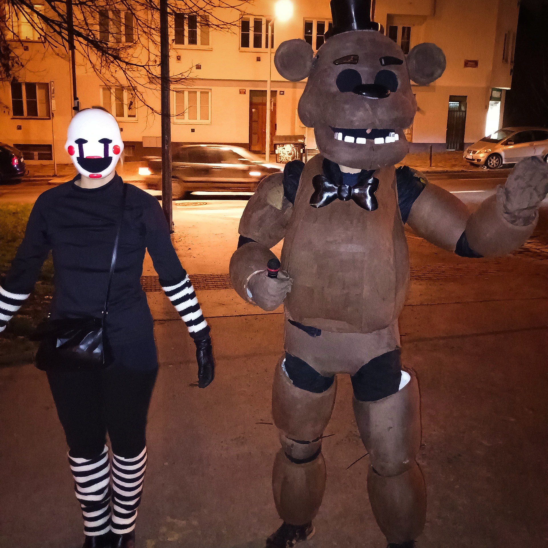 Freddy Fazbear Full-Body Suit Cosplay FNaF