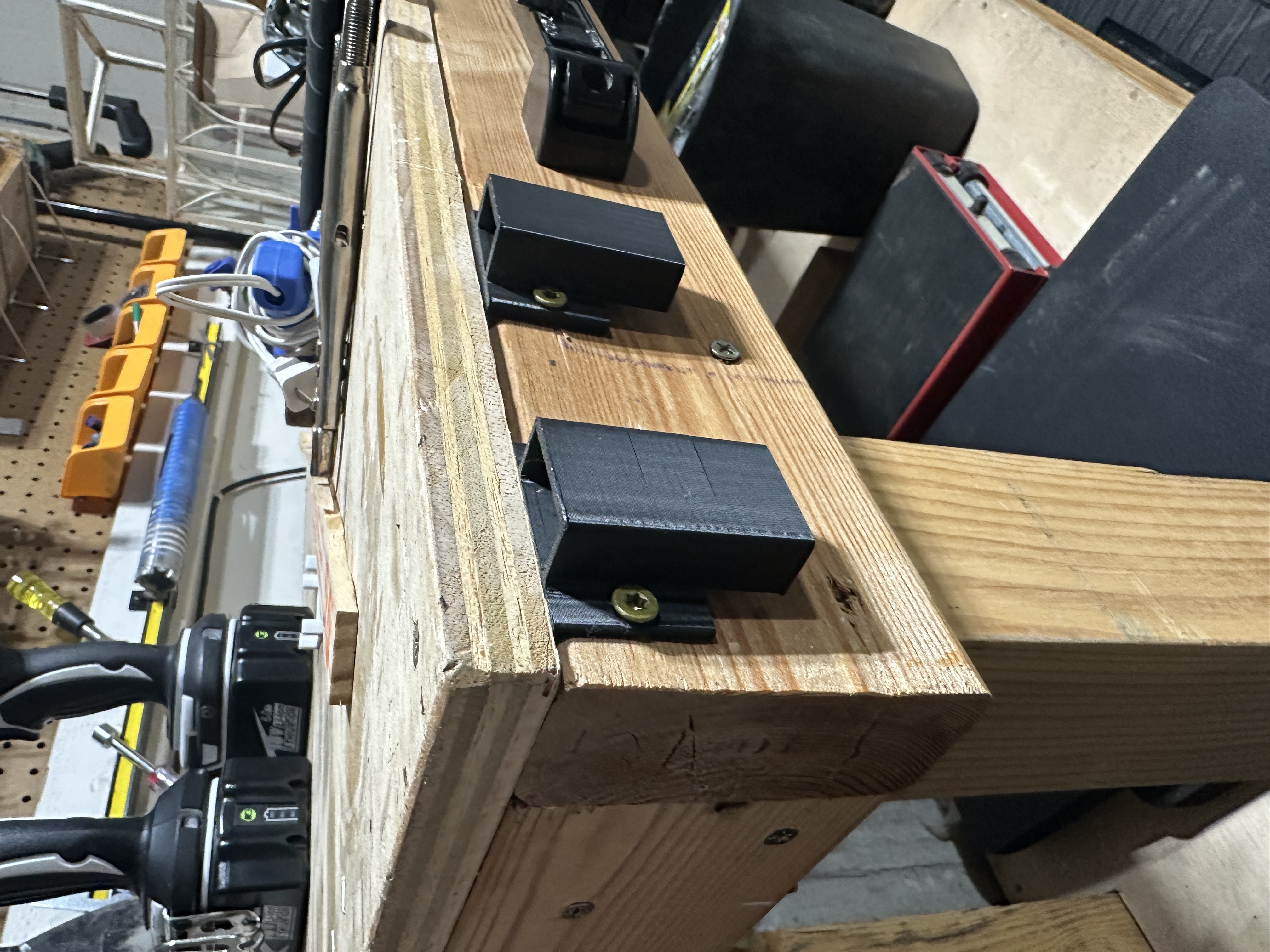Radio Mount