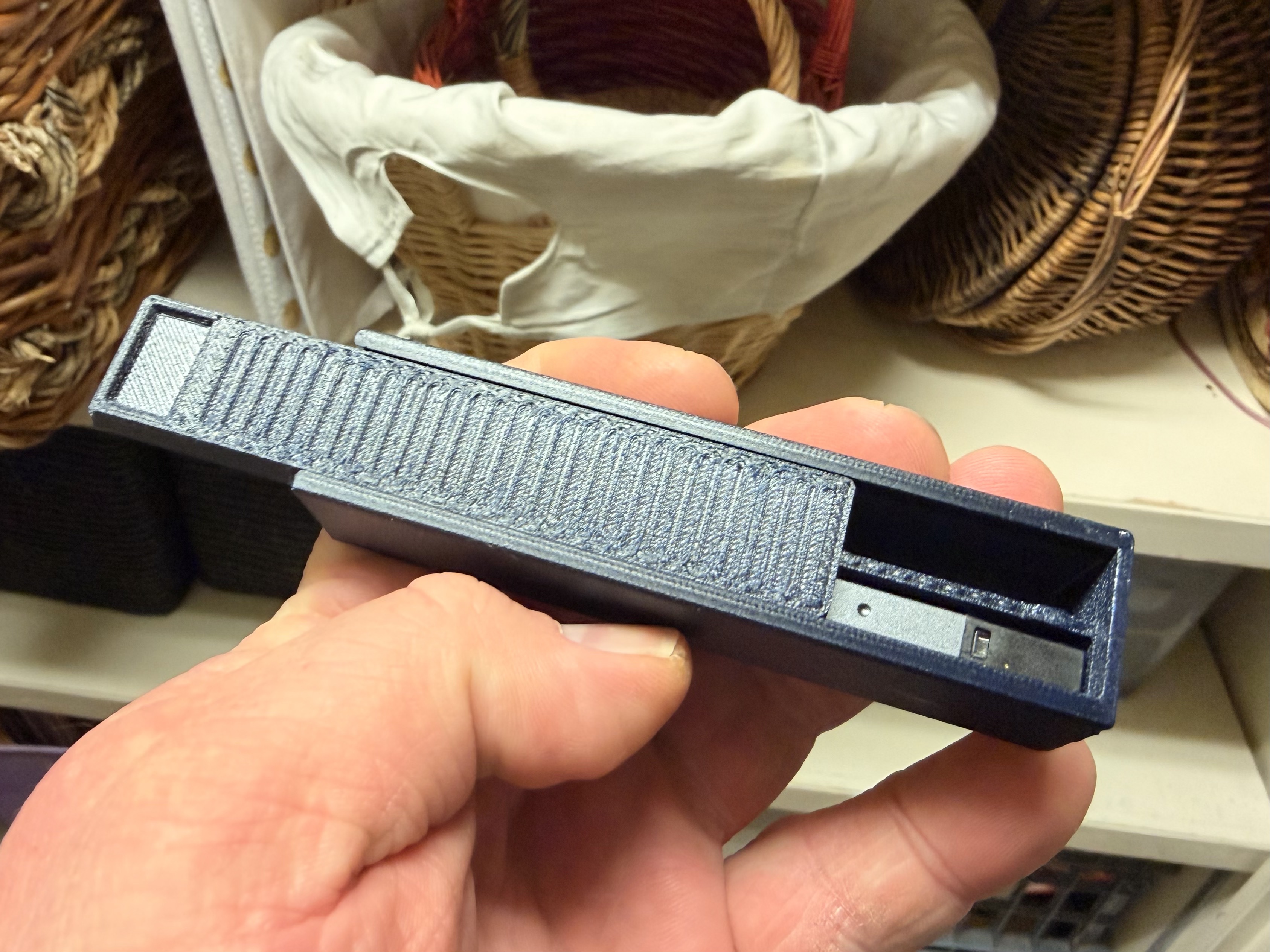 Juul Carry Case with Room for 4 Pods