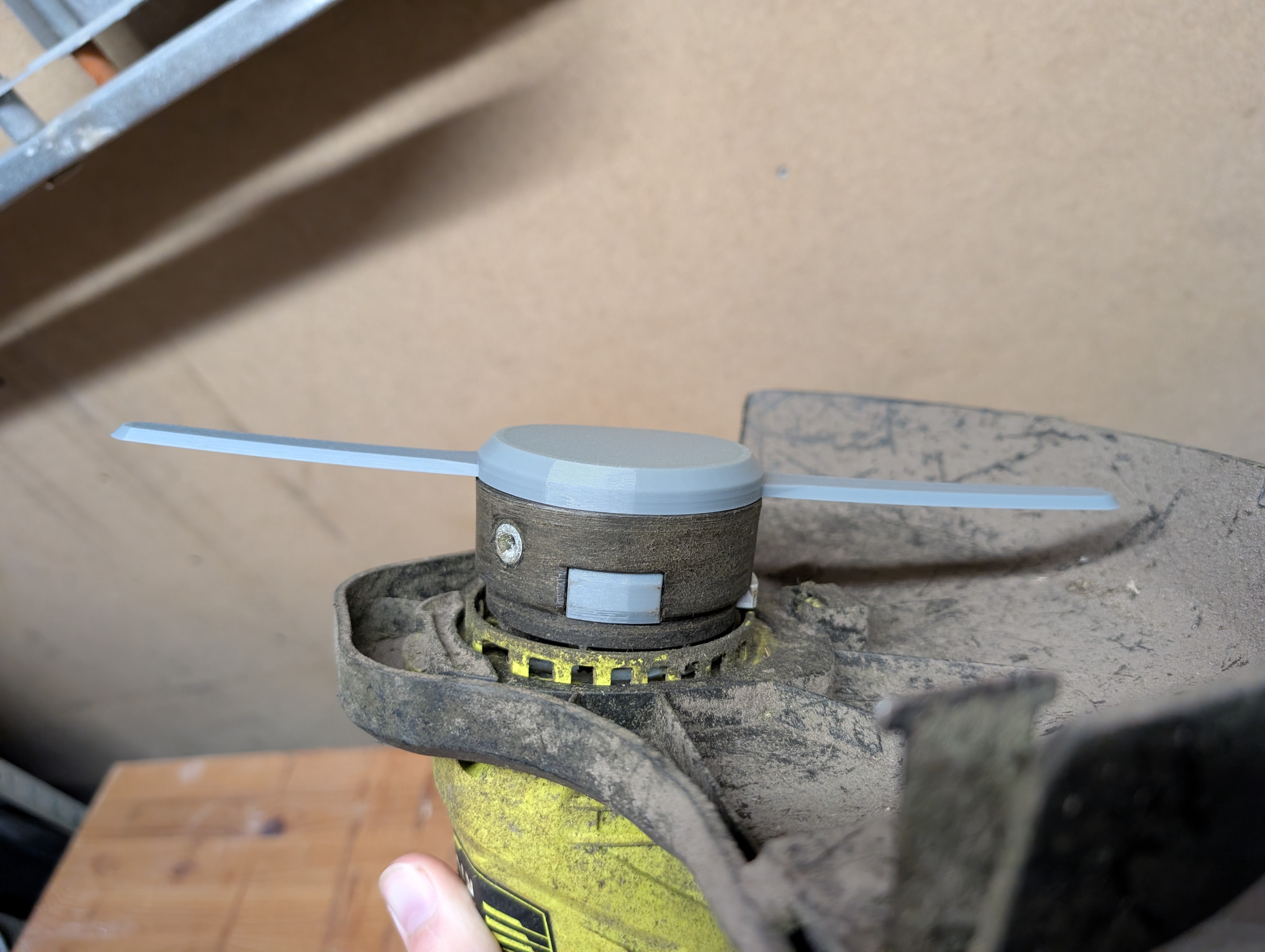Ryobi String Trimmer Blade Replacement — thumbnail 3