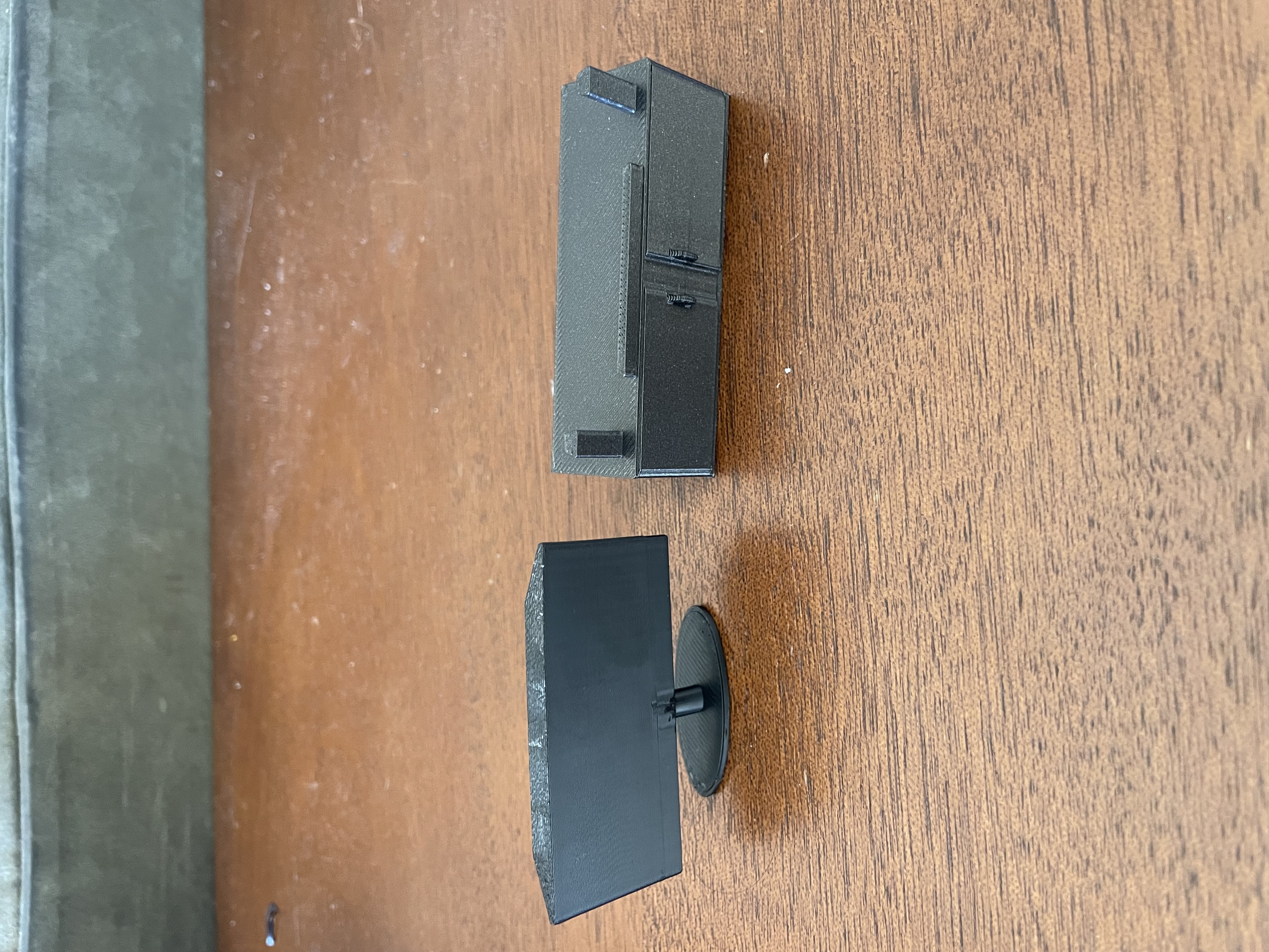 Miniatura 3 do modelo 3D Mini TV with Stand