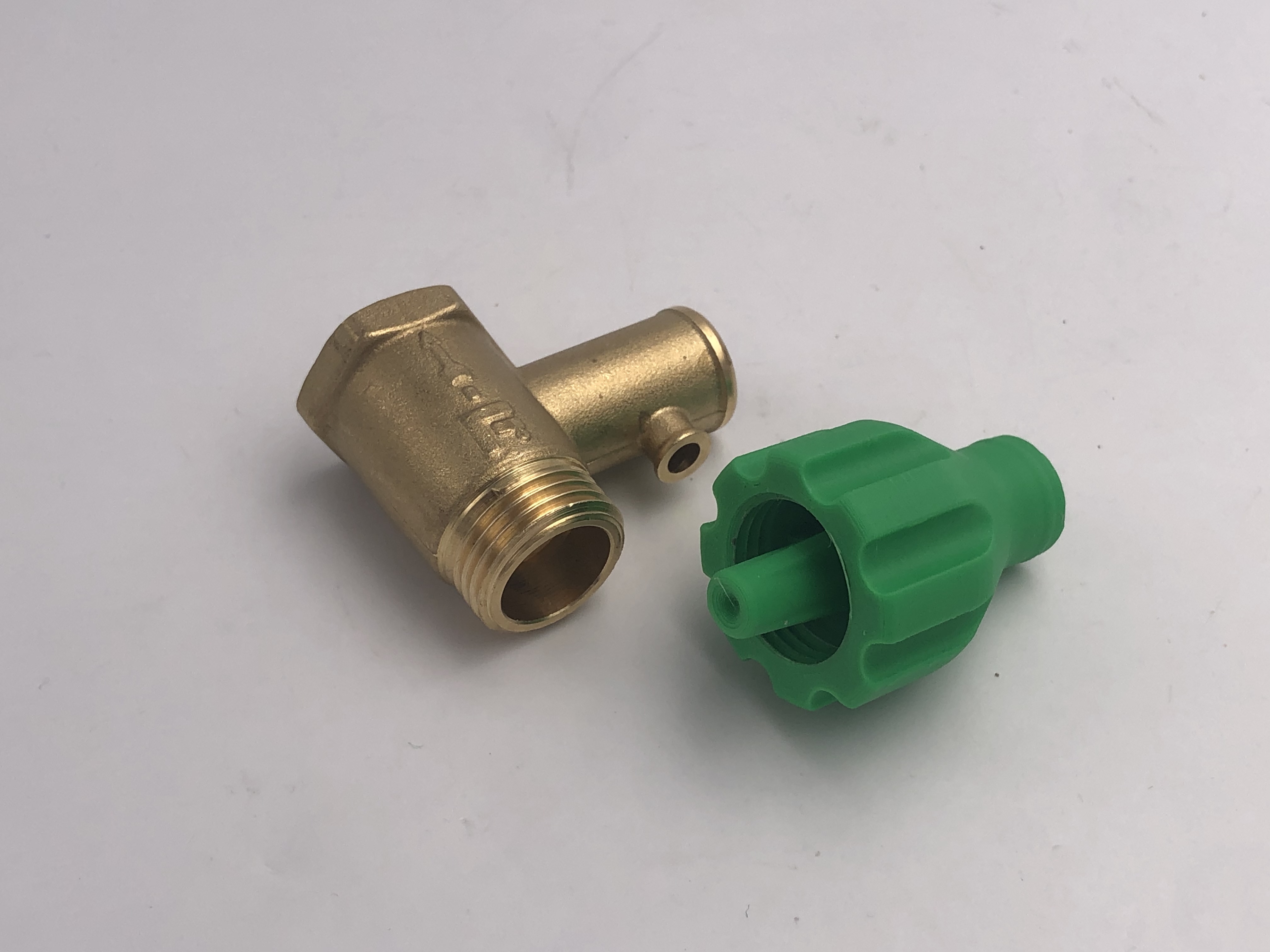 Boiler Drain Adapter for Pressure Relief Valve – 1/2” BSPP to Garden Hose — thumbnail 5