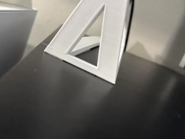 TCL TV riser