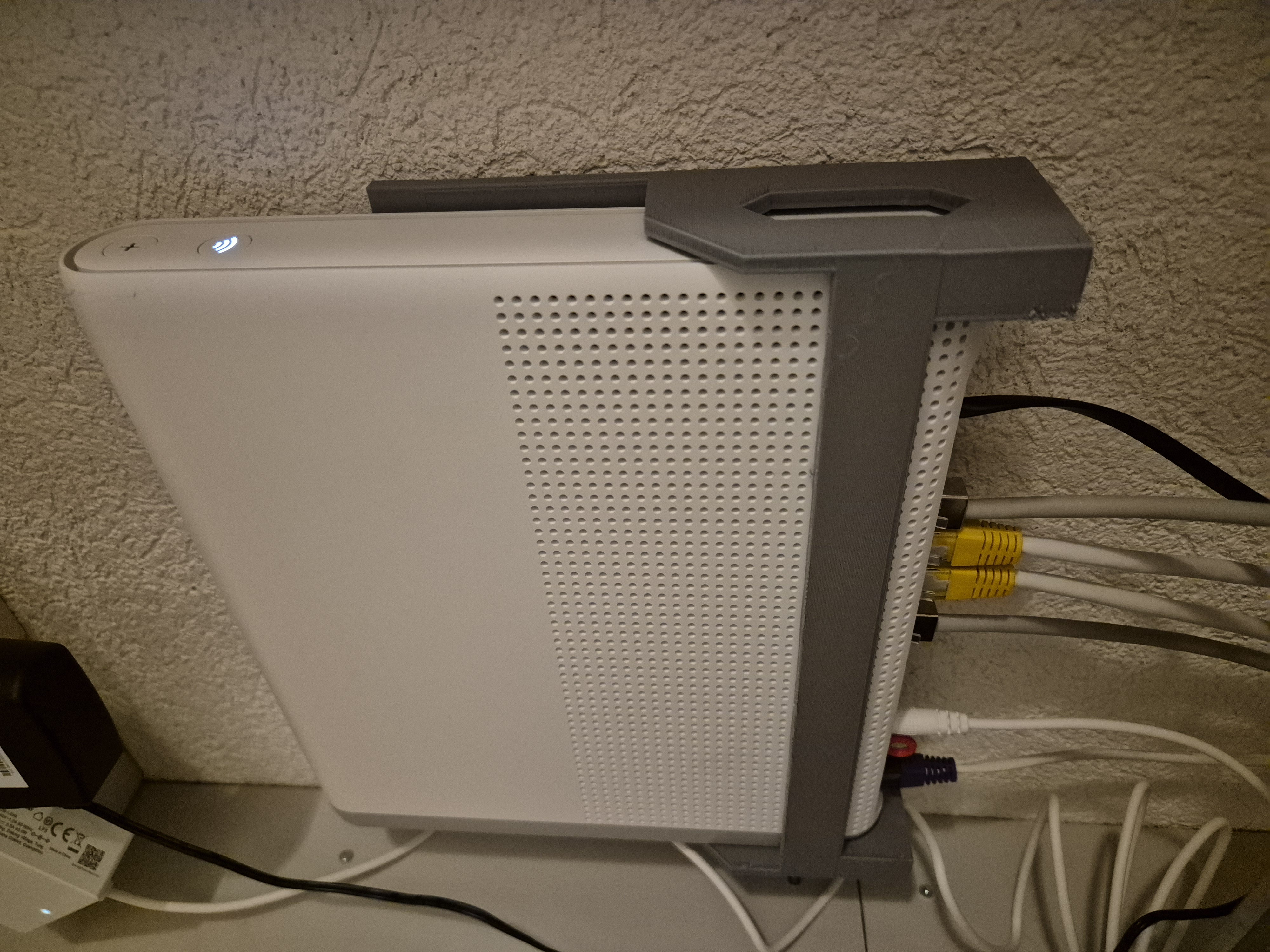 Internet-Box 5 wall mount (Wandhalterung)