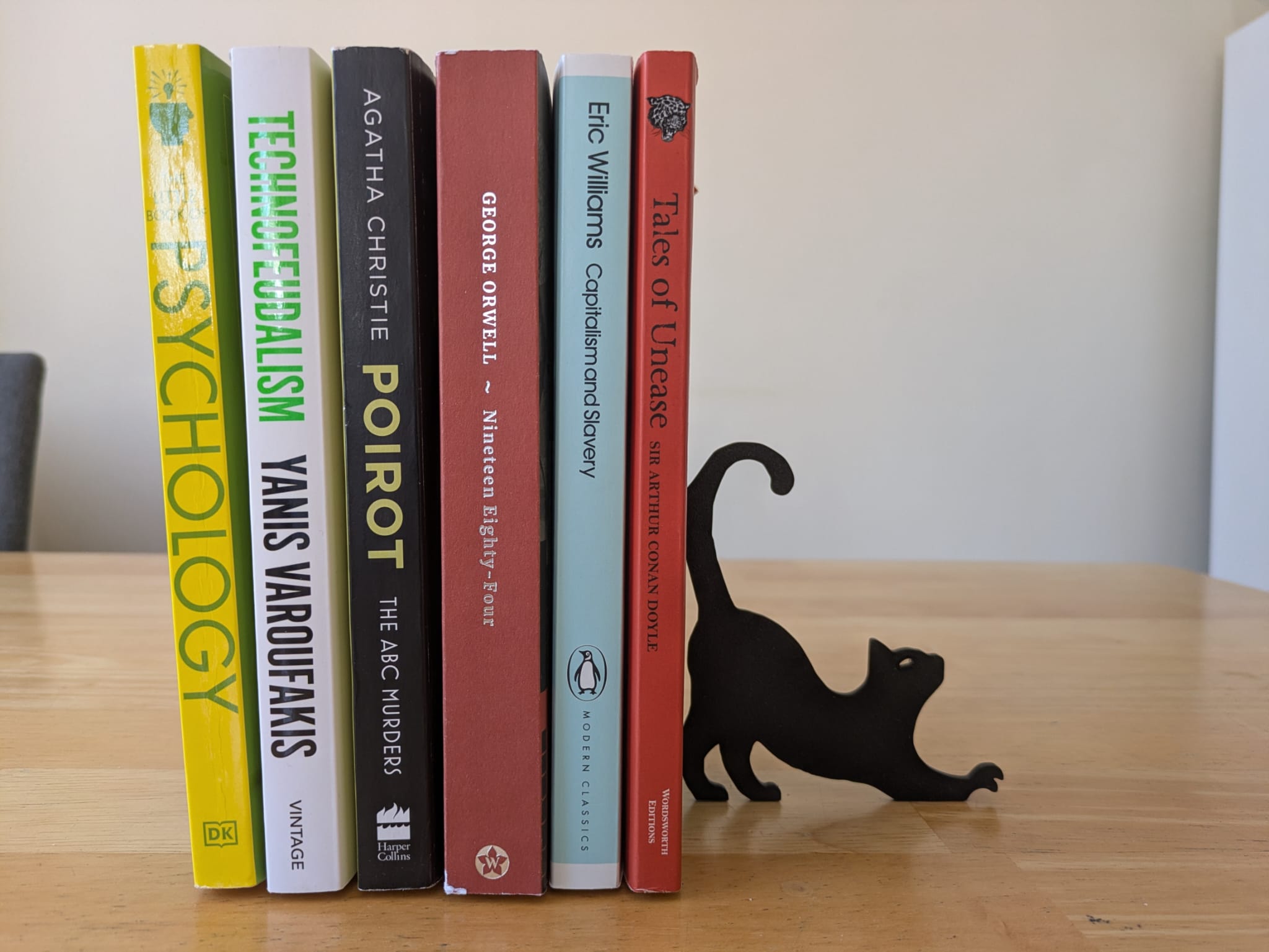 Cat Book Stand