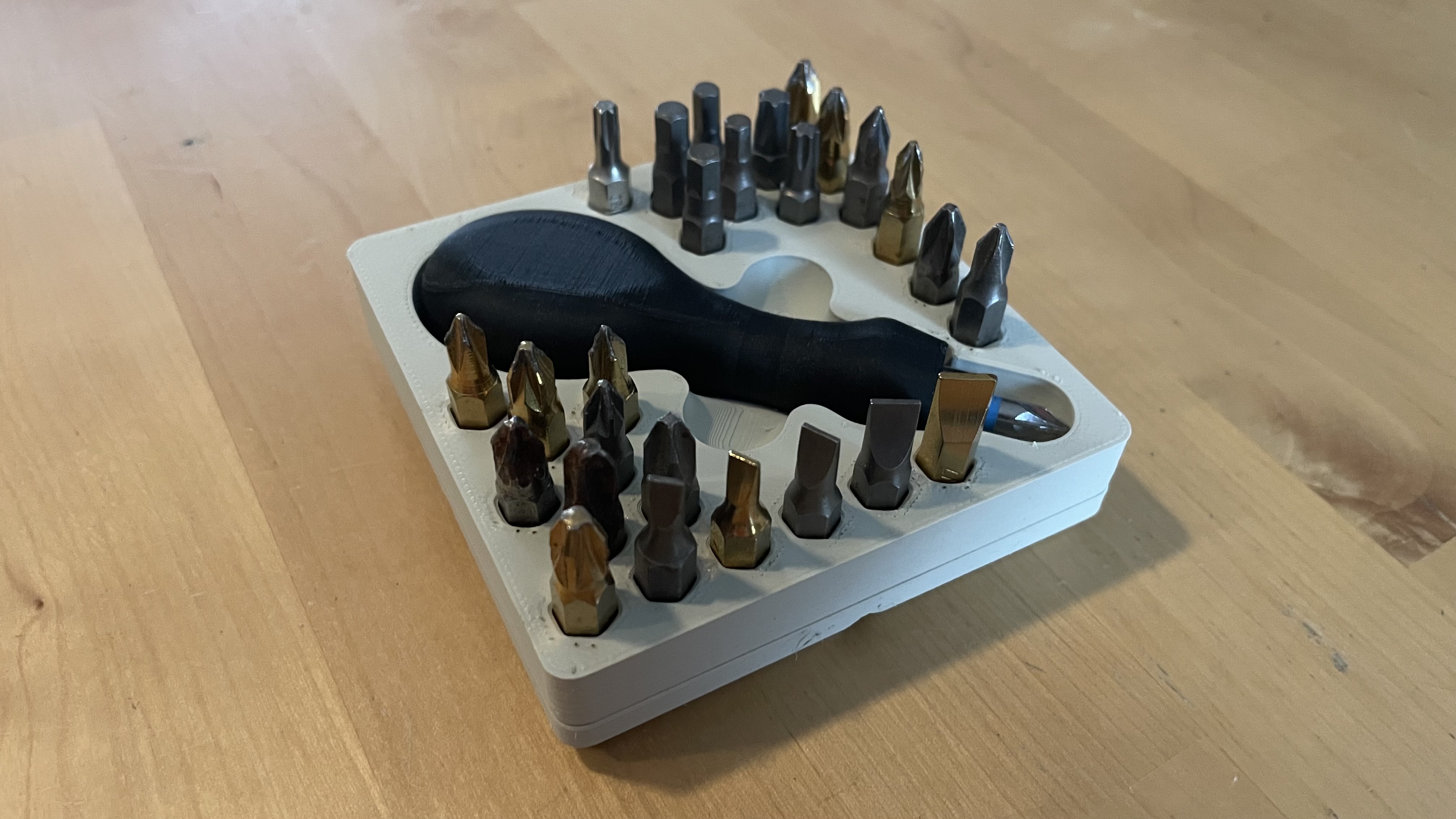 Mini Screwdriver with Gridfinity storage box