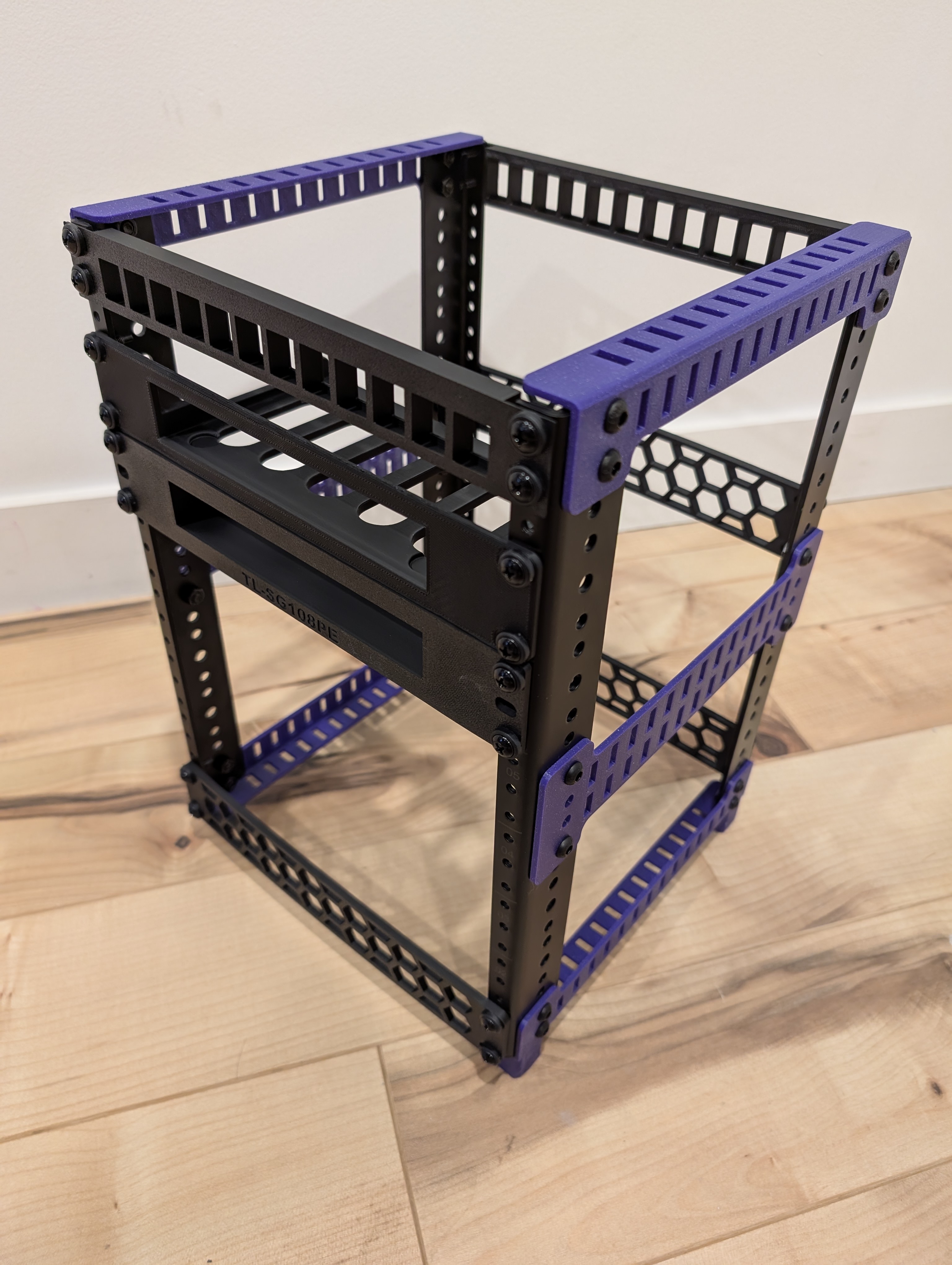 [REMIX] DIY 10 Inch Rack for Gator Rackworks rails